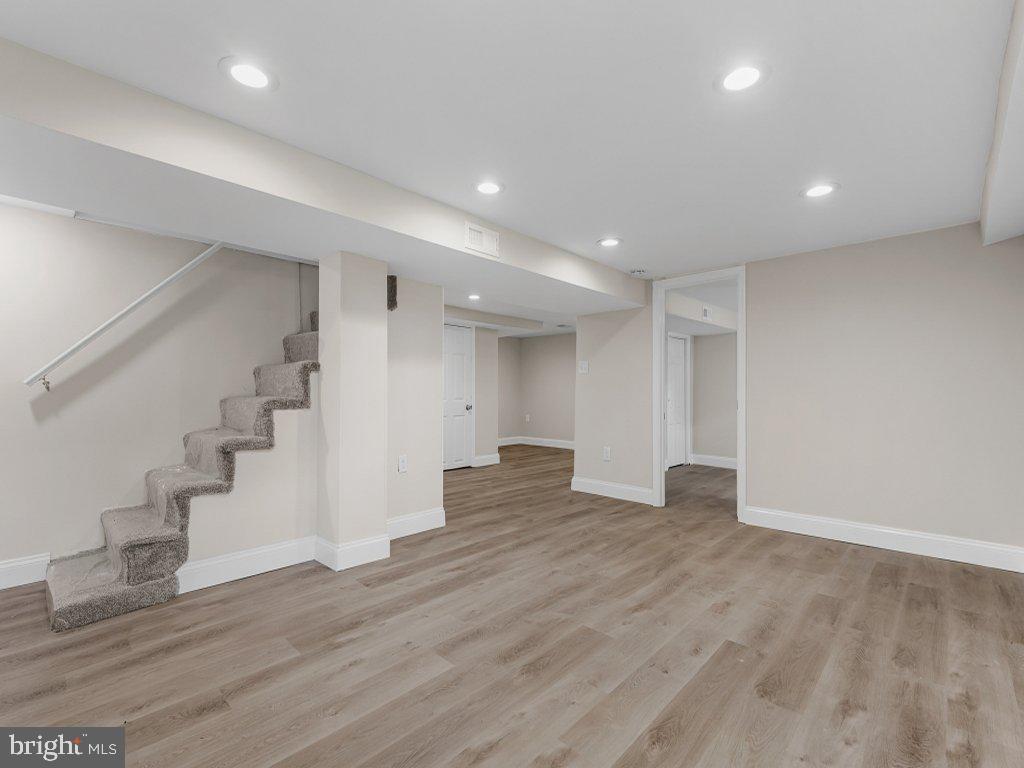 GLEN GARDENS - Residential