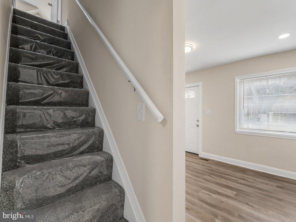 GLEN GARDENS - Residential