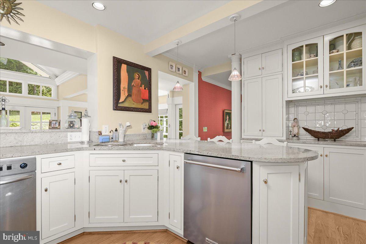 WOODACRES - Residential