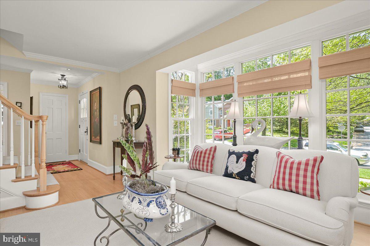 WOODACRES - Residential