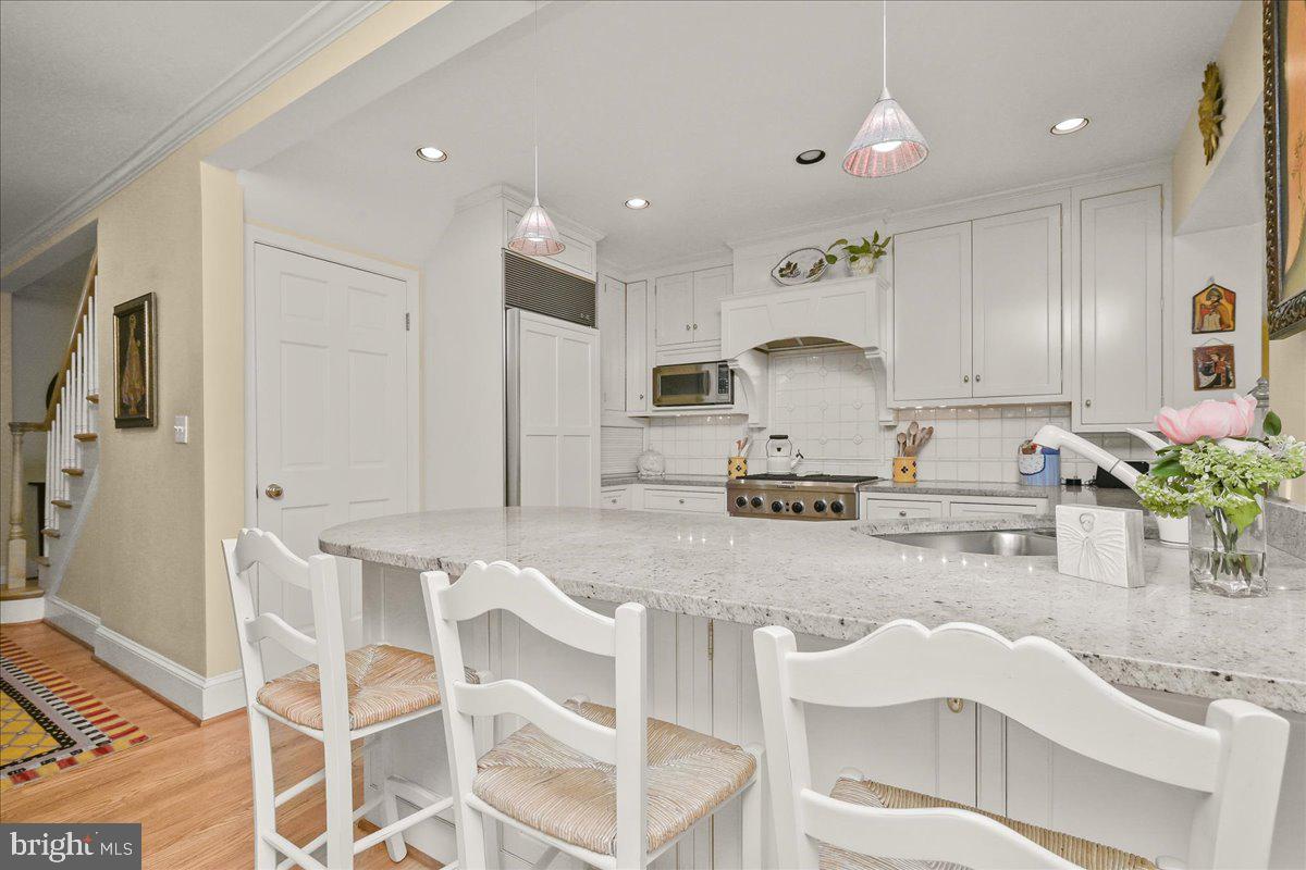 WOODACRES - Residential