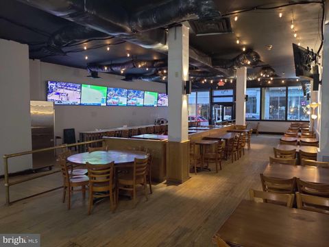 Photo of 27 W Beverly Street, STAUNTON, VA 24401 (MLS # VASC2000850)