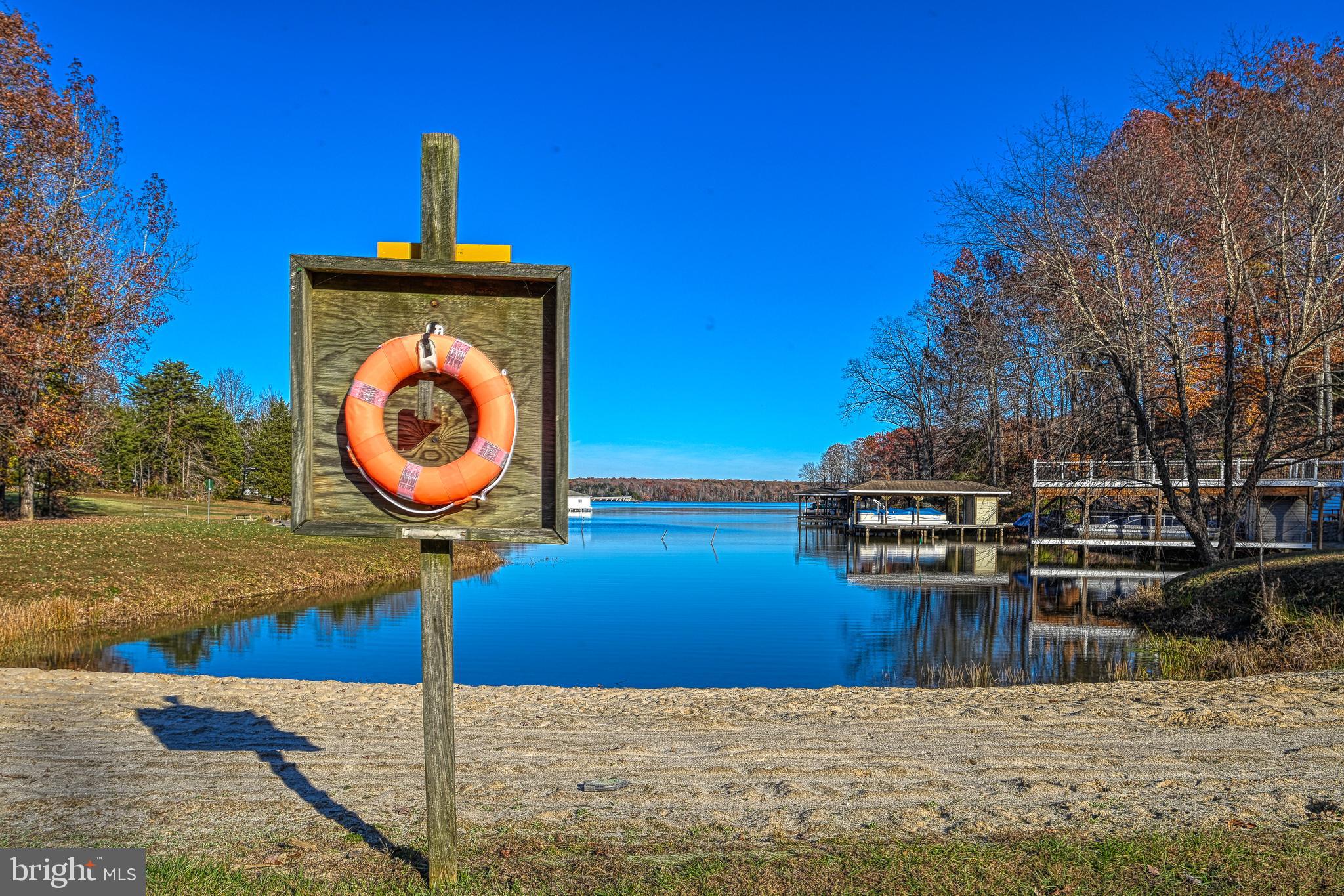 WILDWOOD ON LAKE ANNA - Land