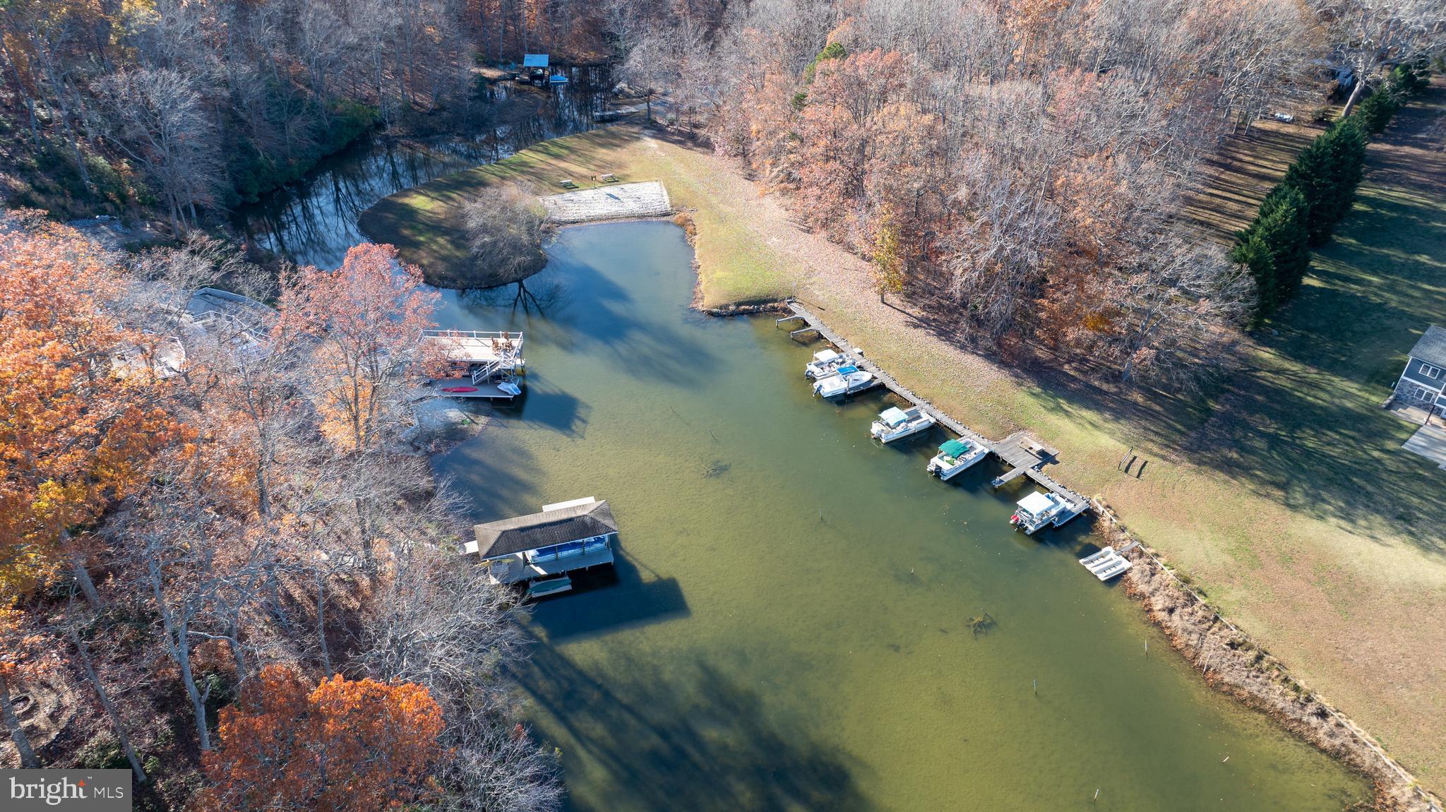 WILDWOOD ON LAKE ANNA - Land