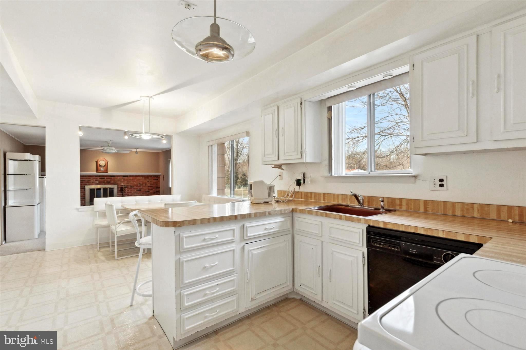 UPPER SOUTHAMPTON - Residential