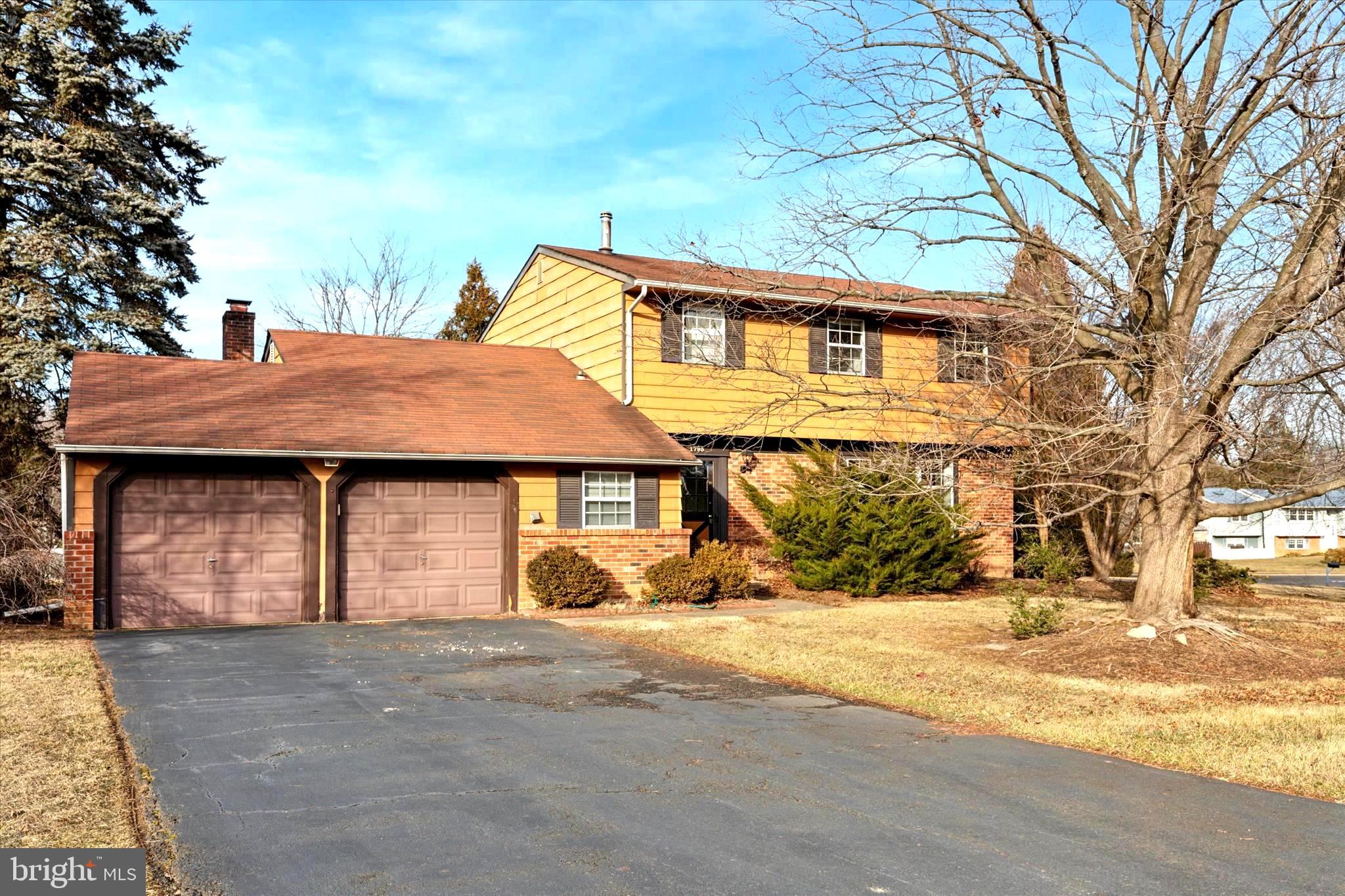 UPPER SOUTHAMPTON - Residential