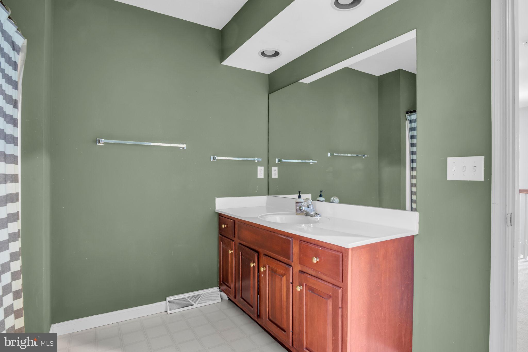 ASPEN MEADOWS - Residential