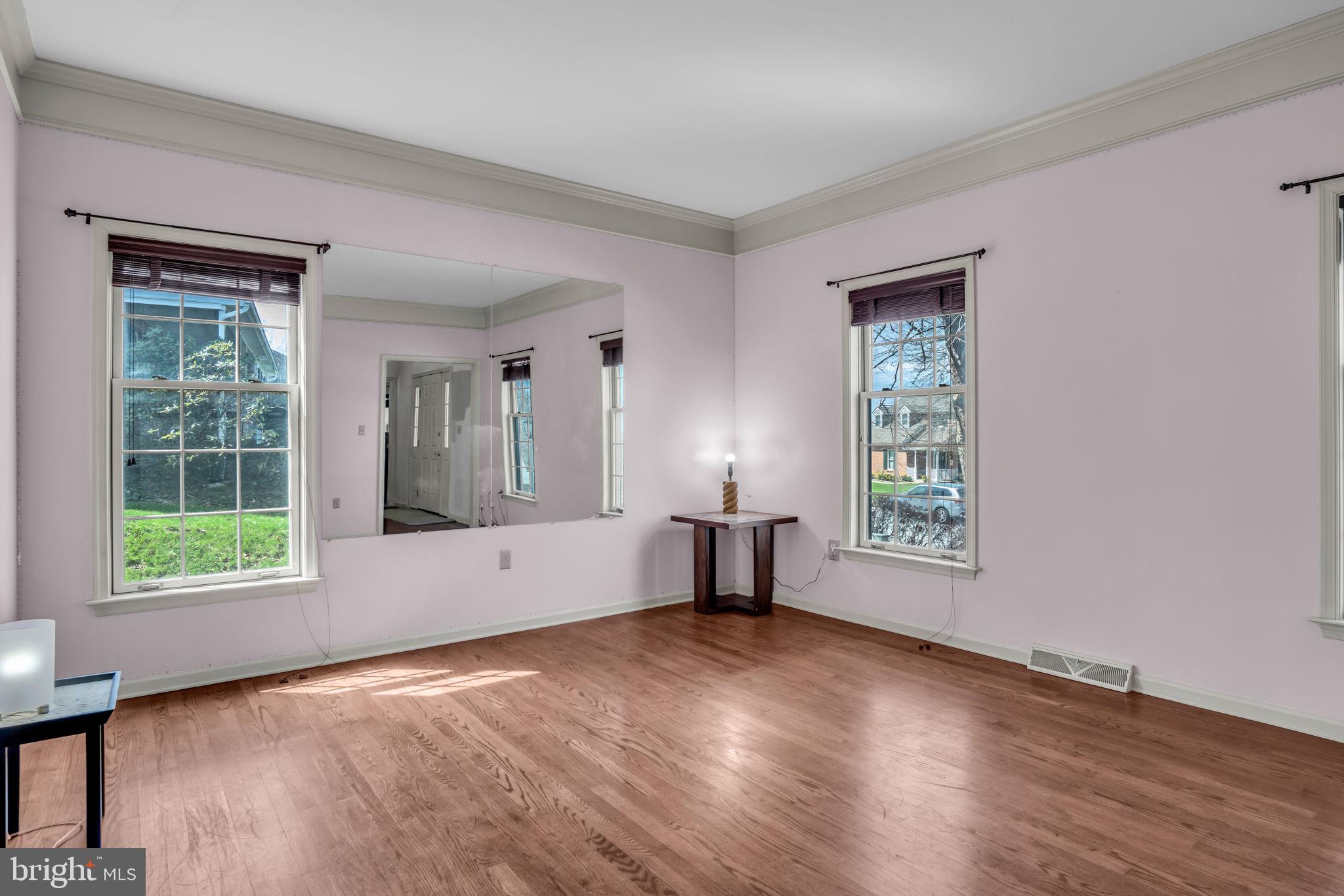 ASPEN MEADOWS - Residential