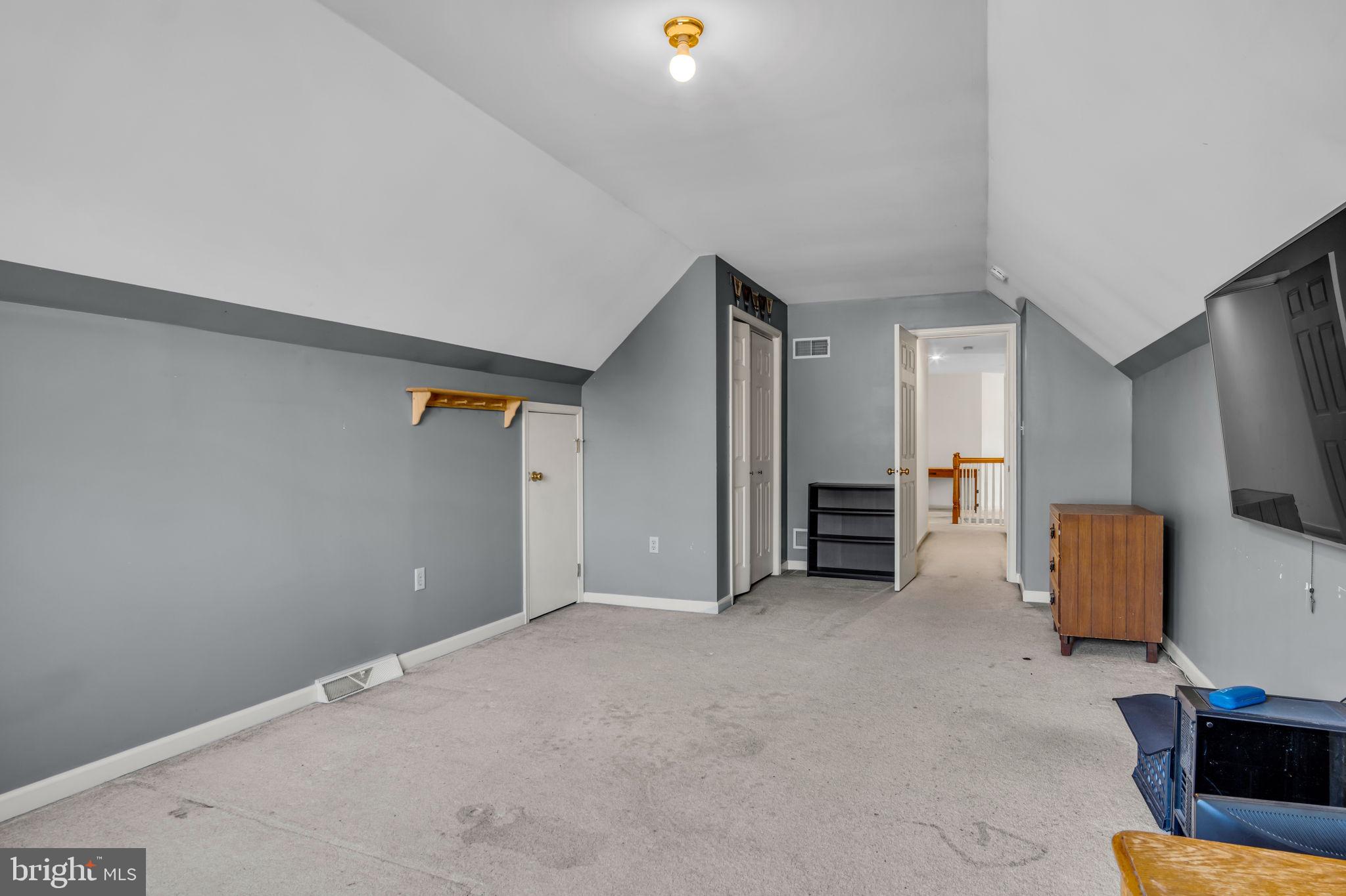 ASPEN MEADOWS - Residential