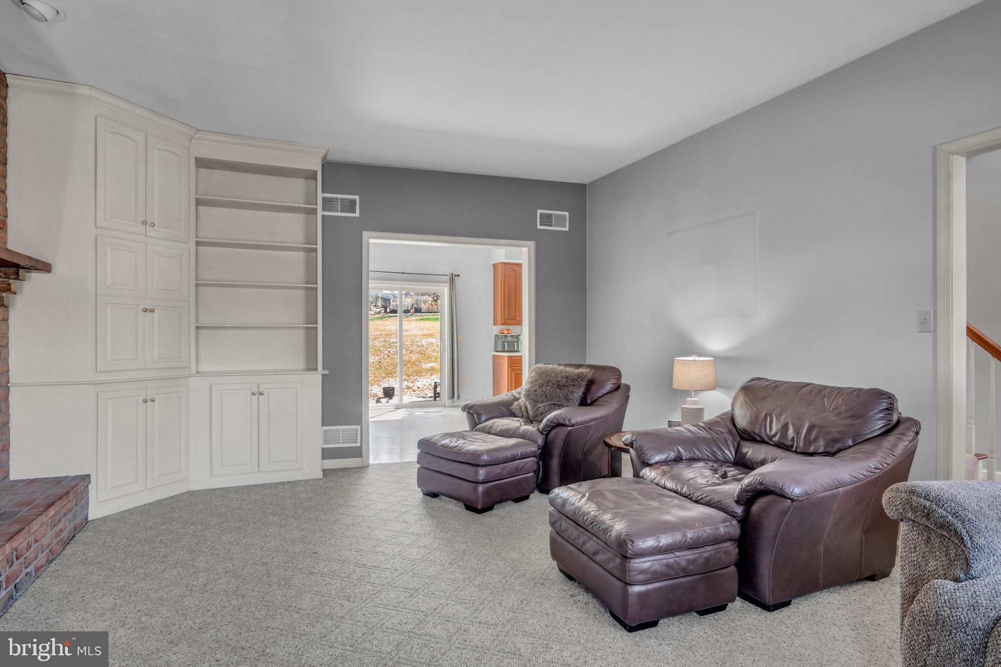 ASPEN MEADOWS - Residential