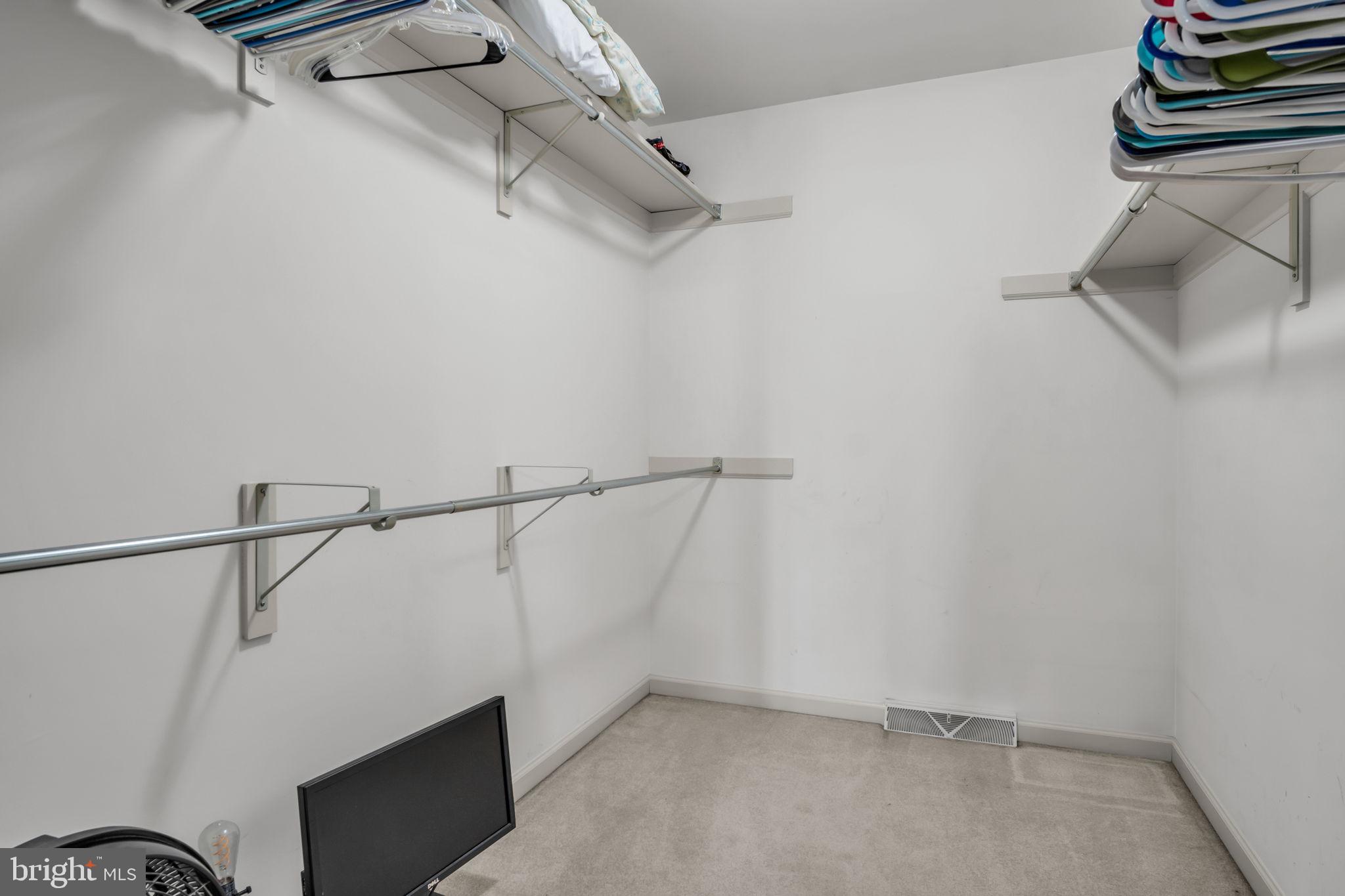 ASPEN MEADOWS - Residential