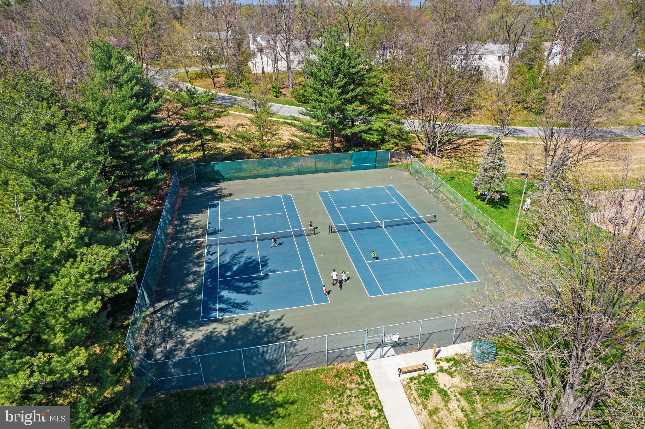 PARK OVERLOOK - Residential Lease