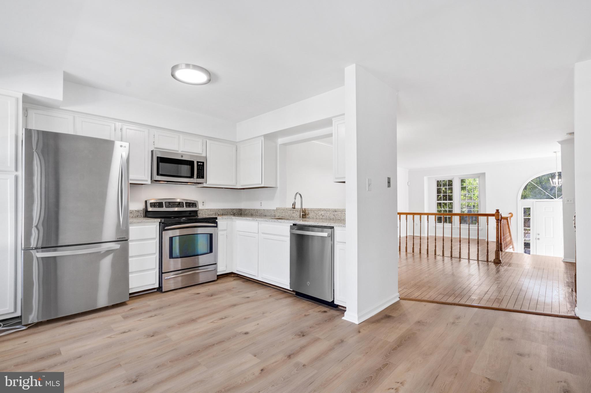 PARK OVERLOOK - Residential Lease