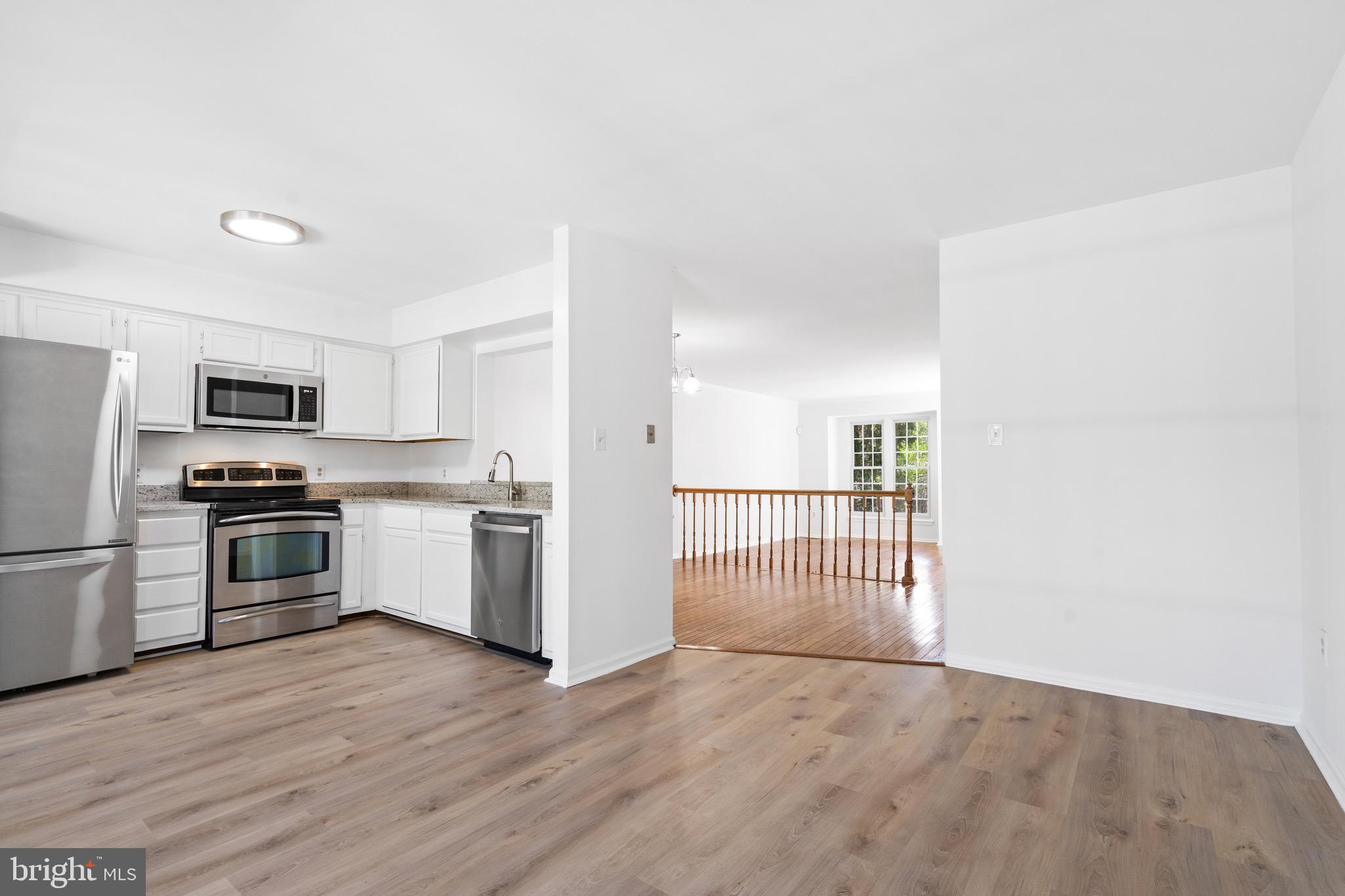 PARK OVERLOOK - Residential Lease