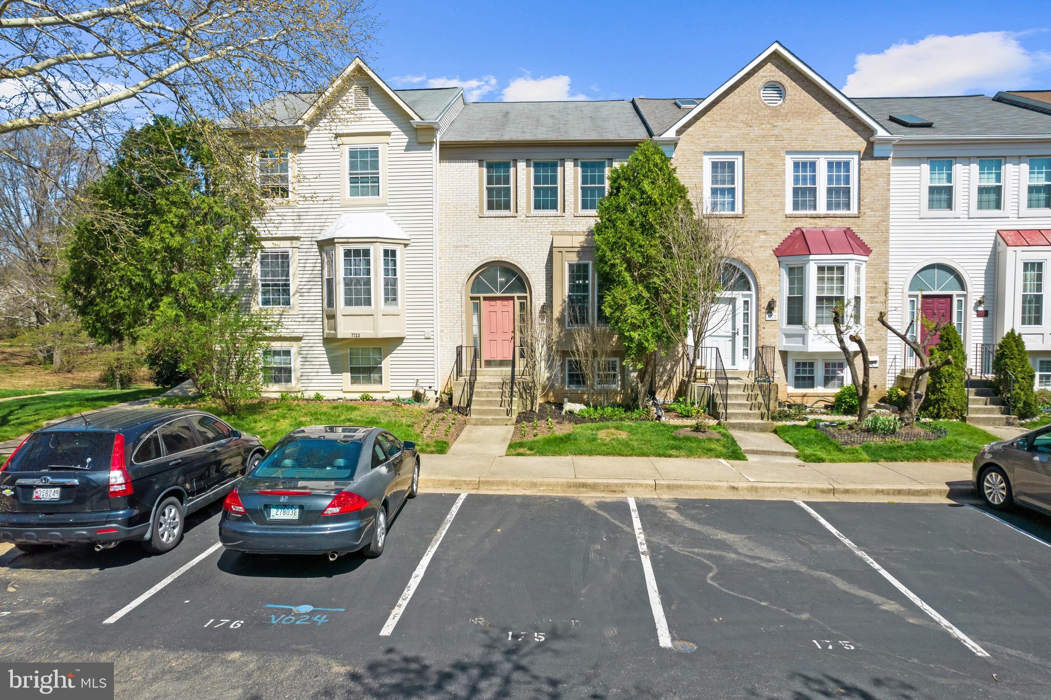 PARK OVERLOOK - Residential Lease