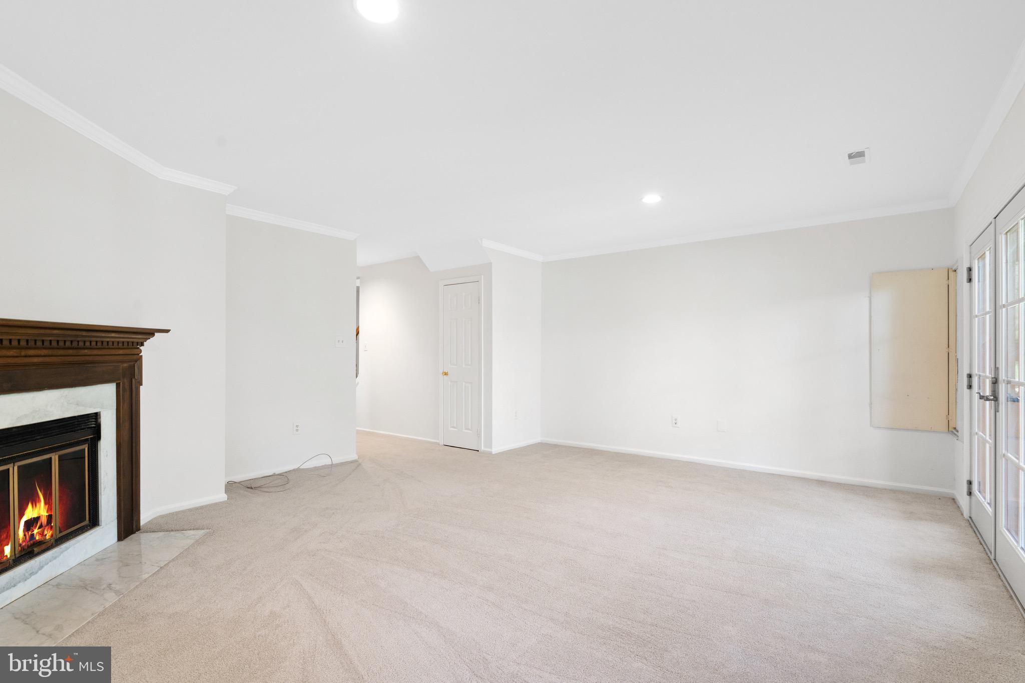 PARK OVERLOOK - Residential Lease