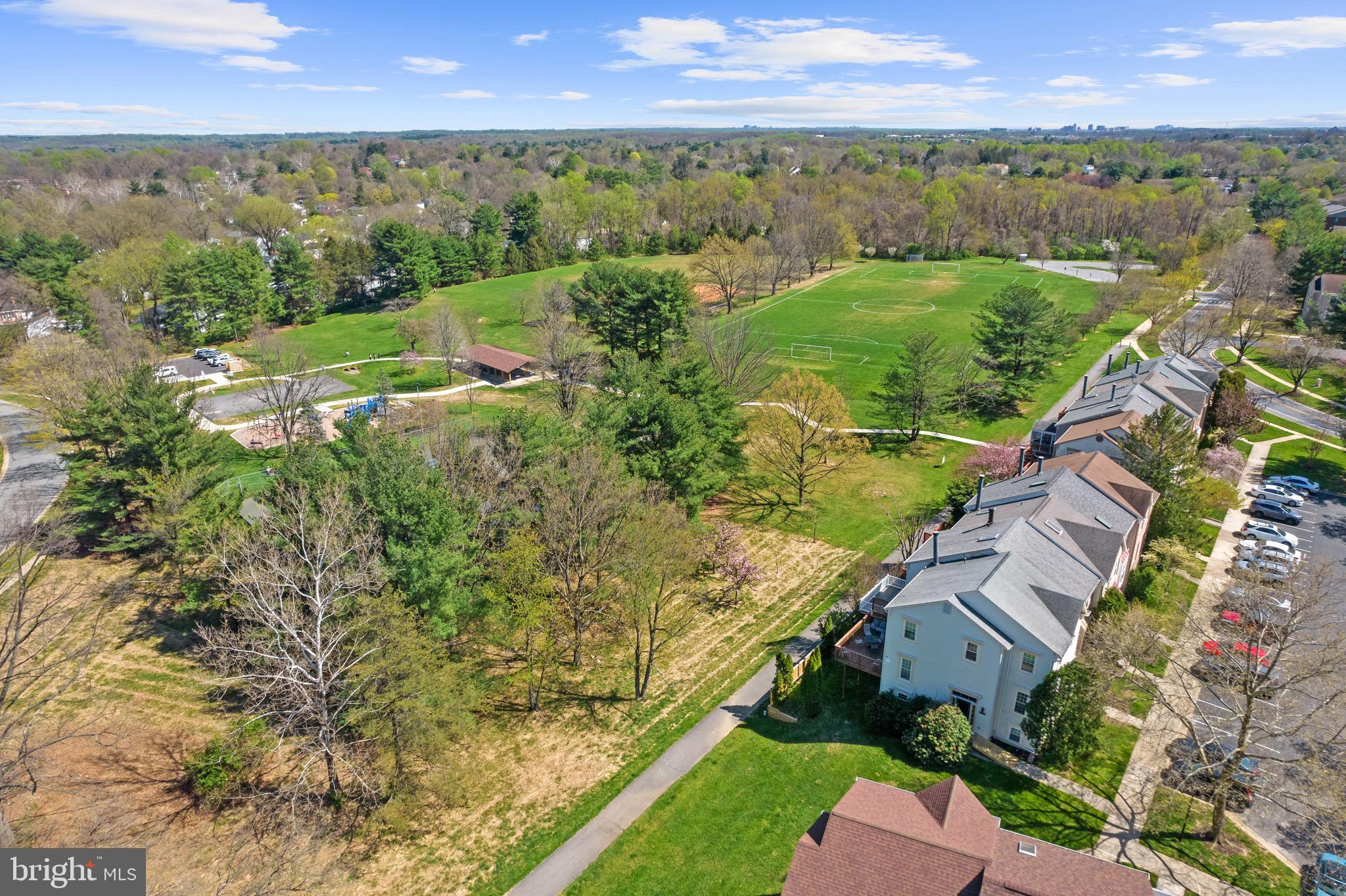 PARK OVERLOOK - Residential Lease