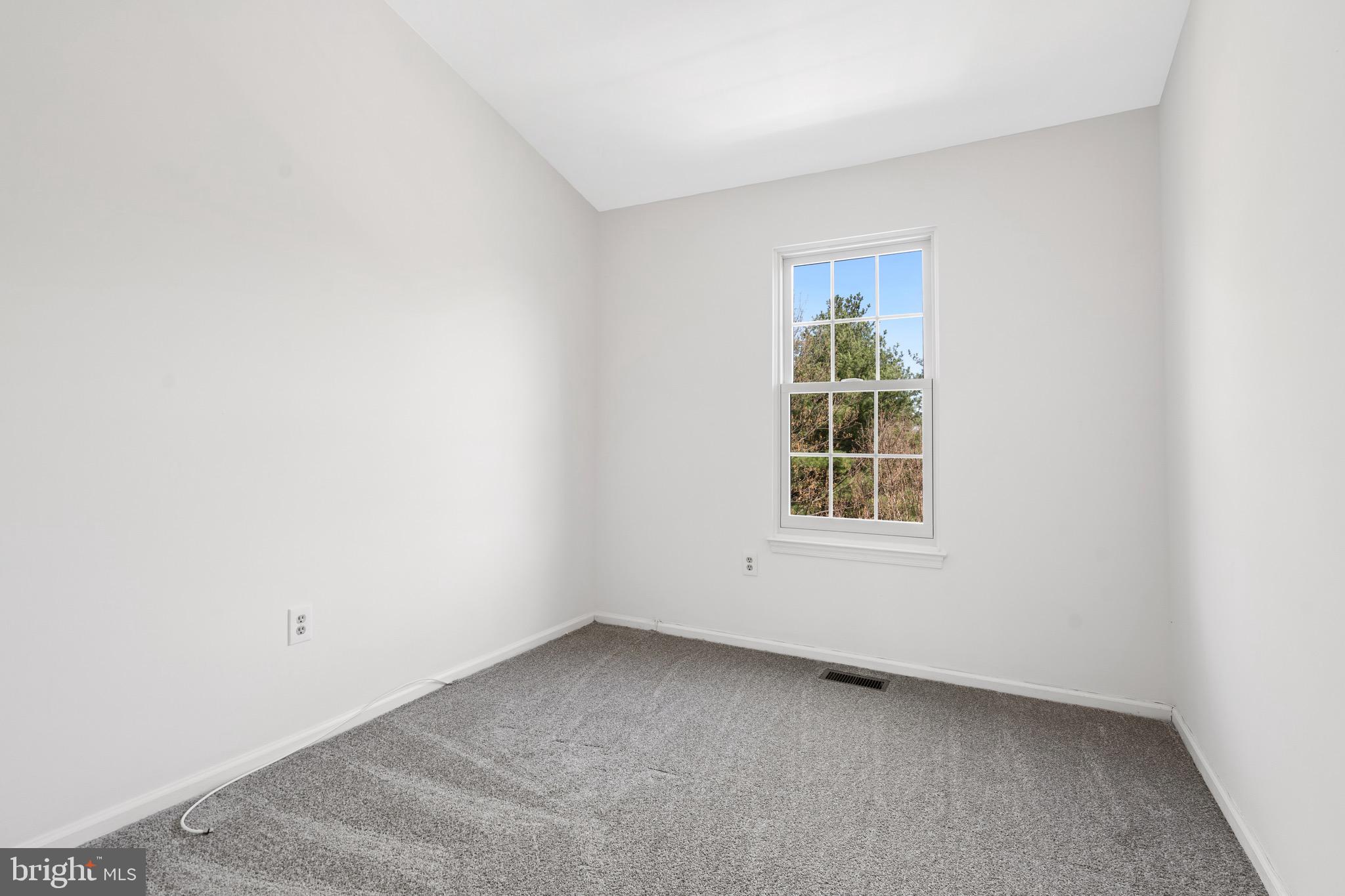 PARK OVERLOOK - Residential Lease