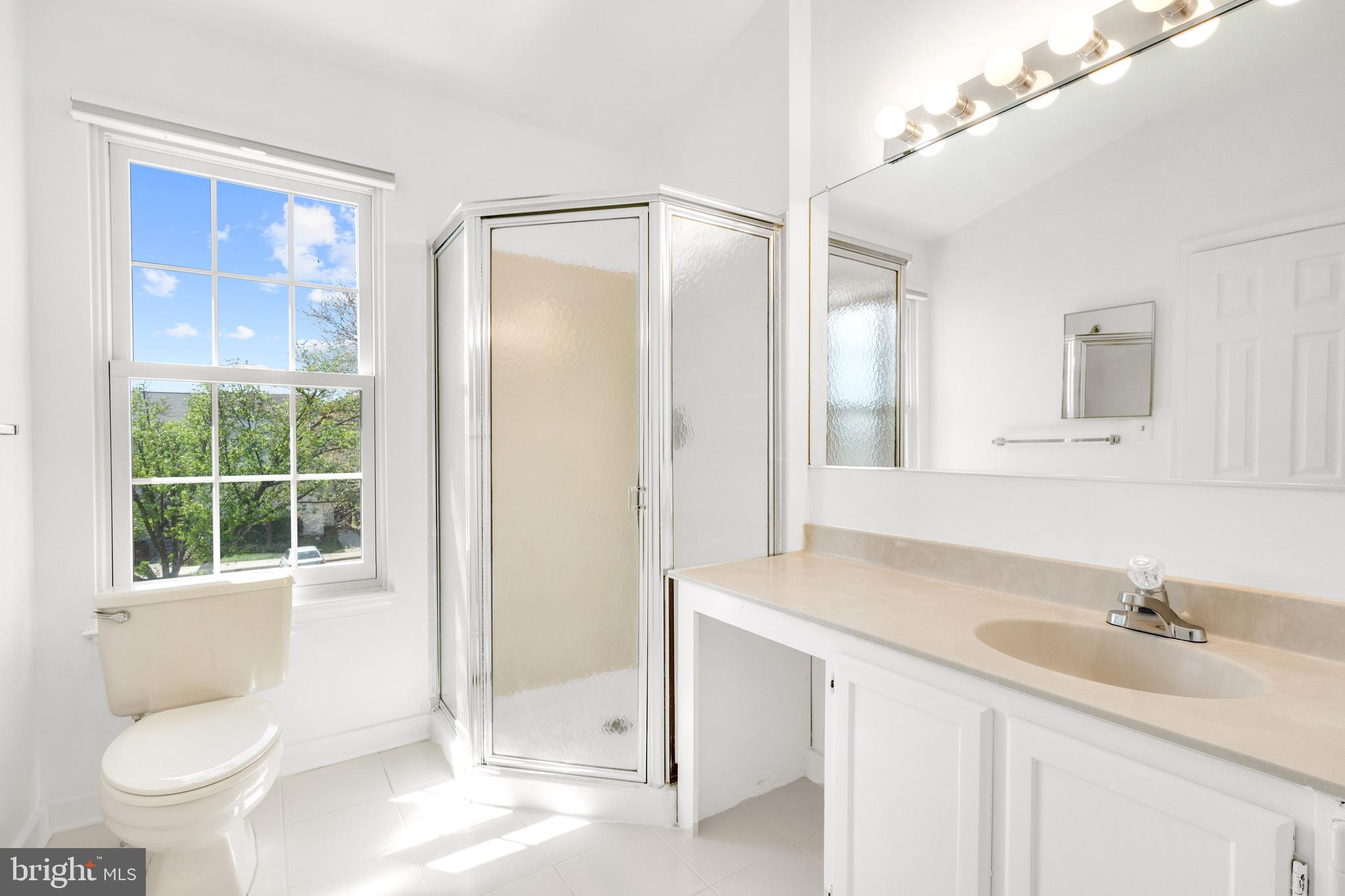 PARK OVERLOOK - Residential Lease