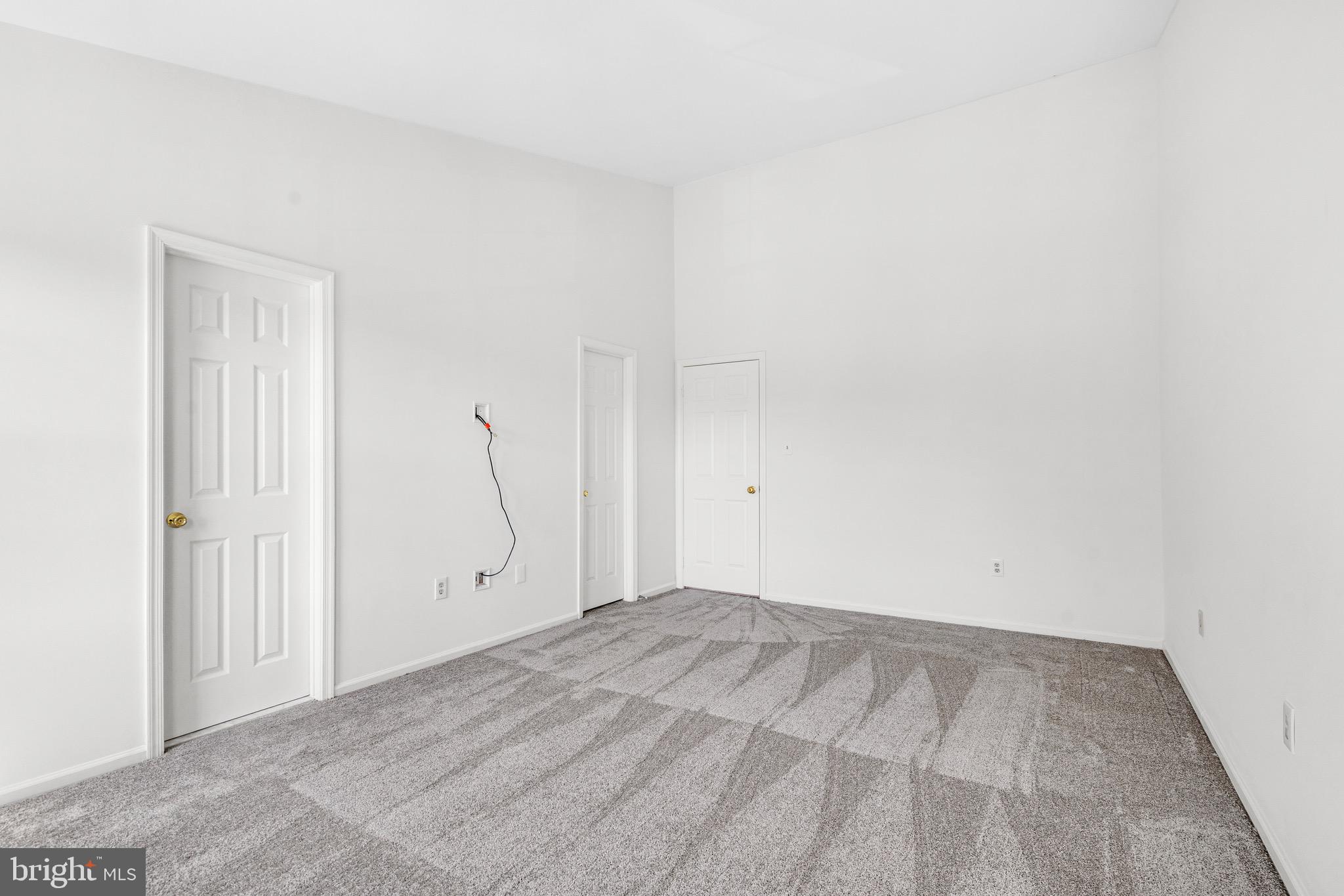 PARK OVERLOOK - Residential Lease