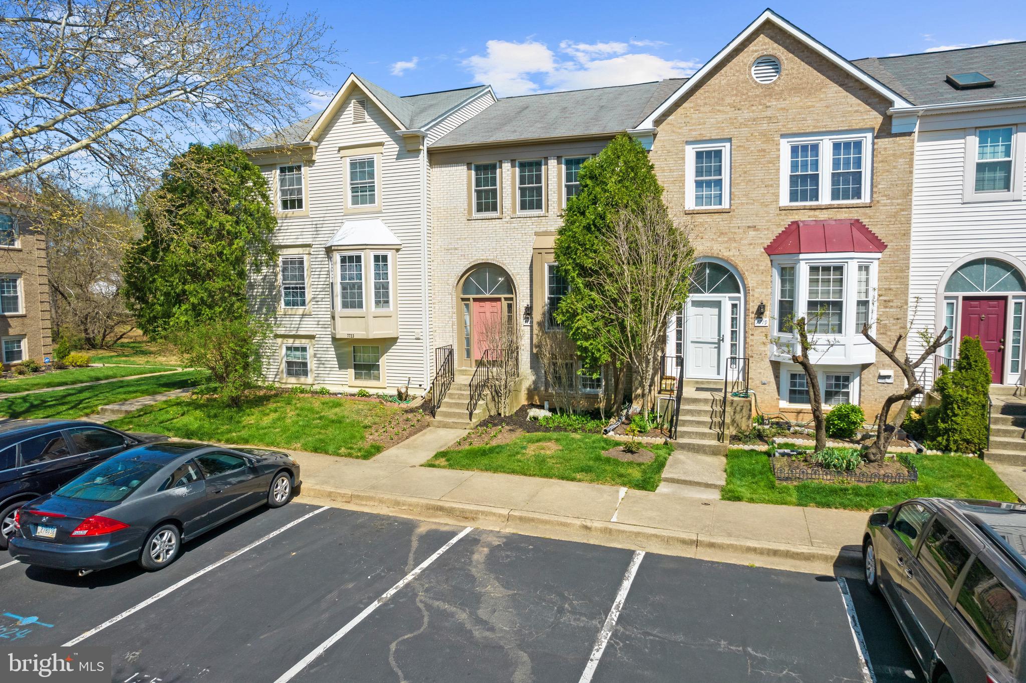 PARK OVERLOOK - Residential Lease