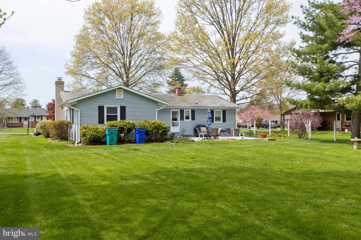 WILES ESTATES - Residential