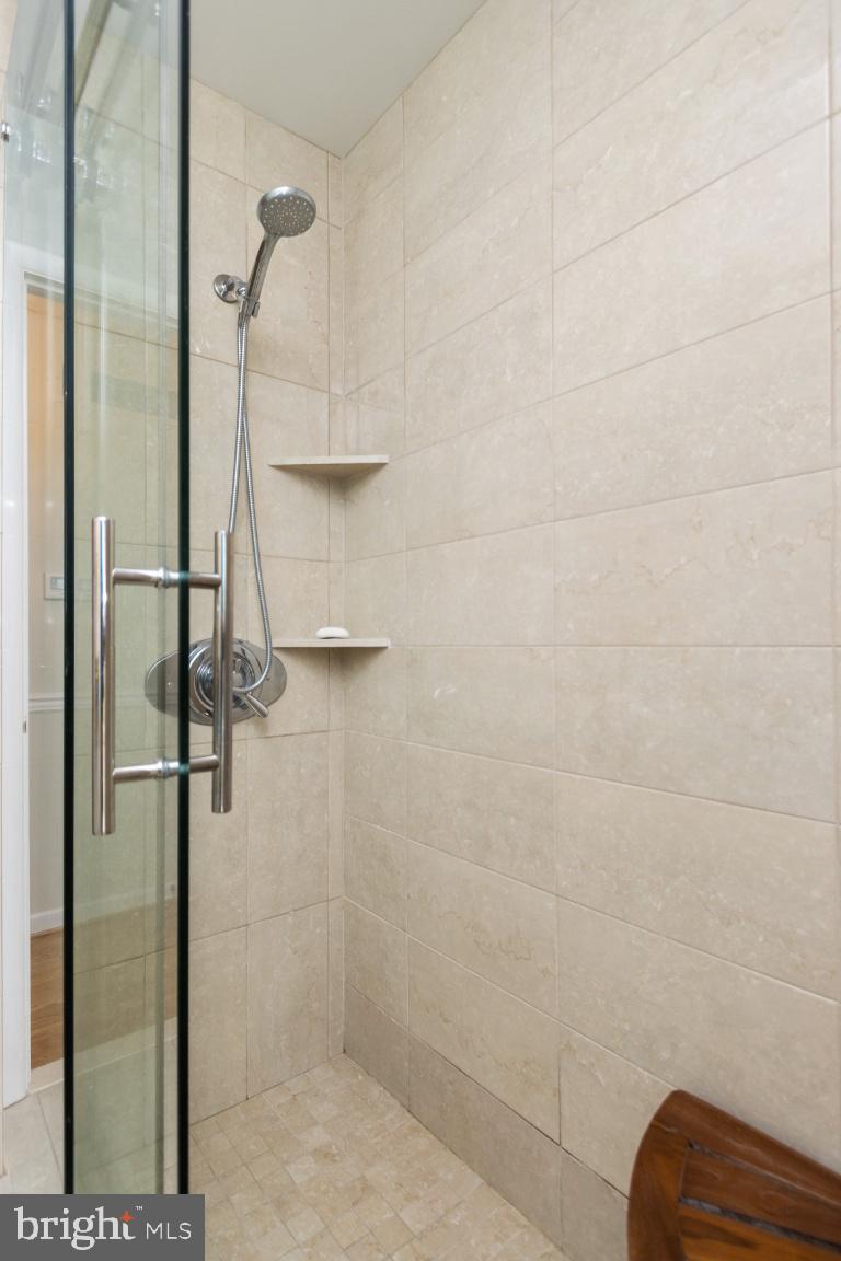 WILES ESTATES - Residential