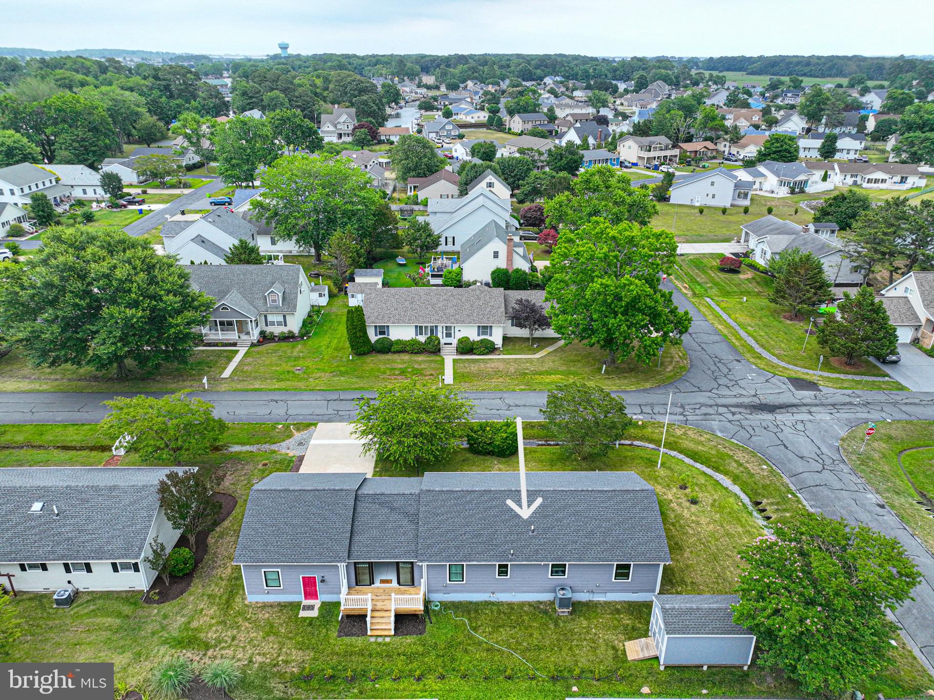 37606 RIVER RUN