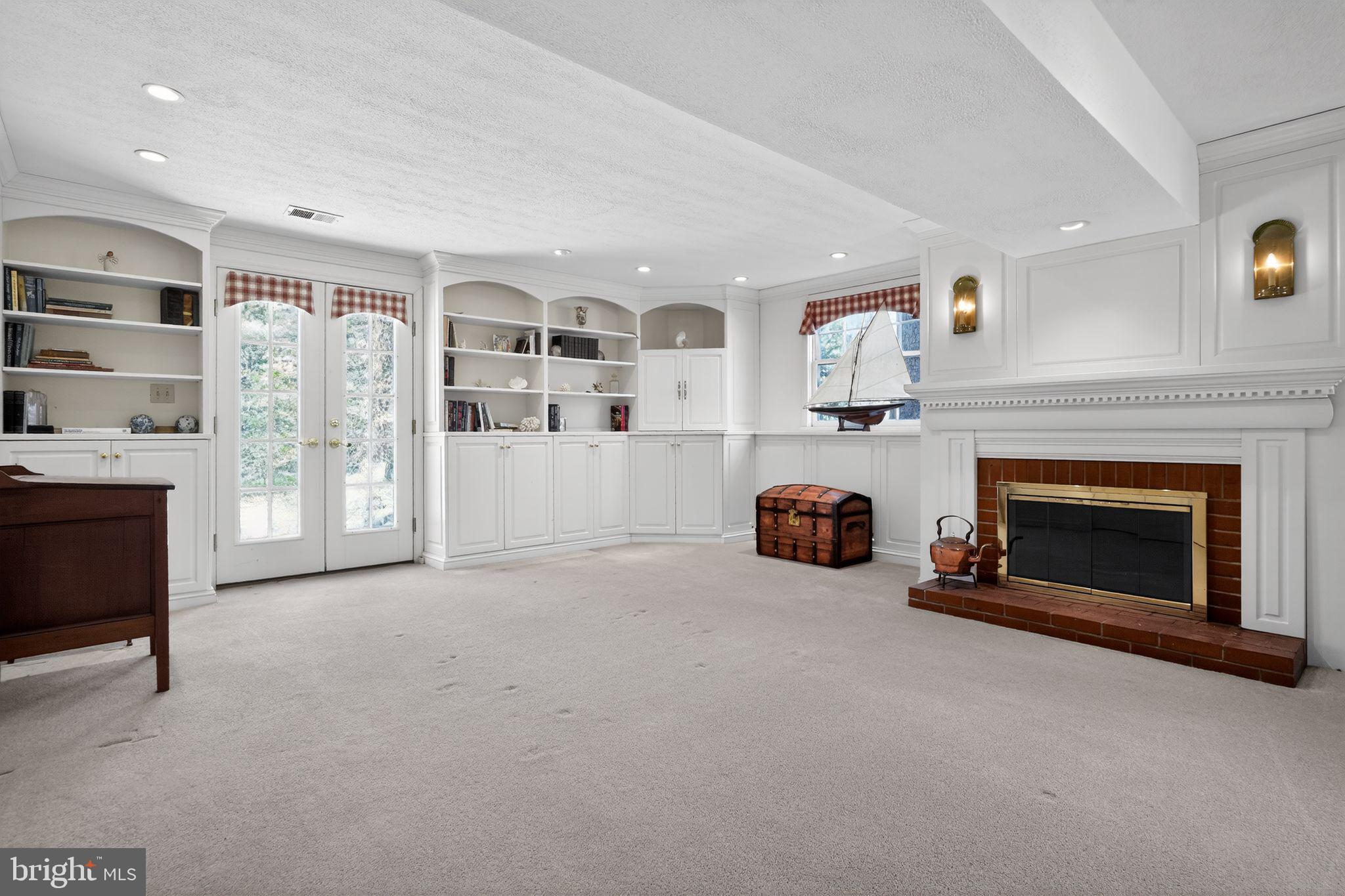 CROFTON PARK - Residential