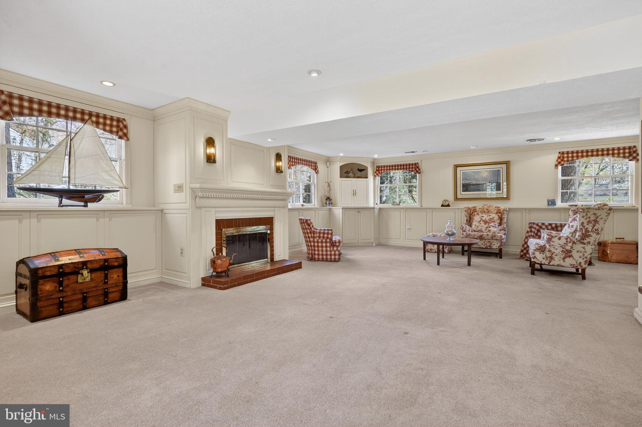 CROFTON PARK - Residential