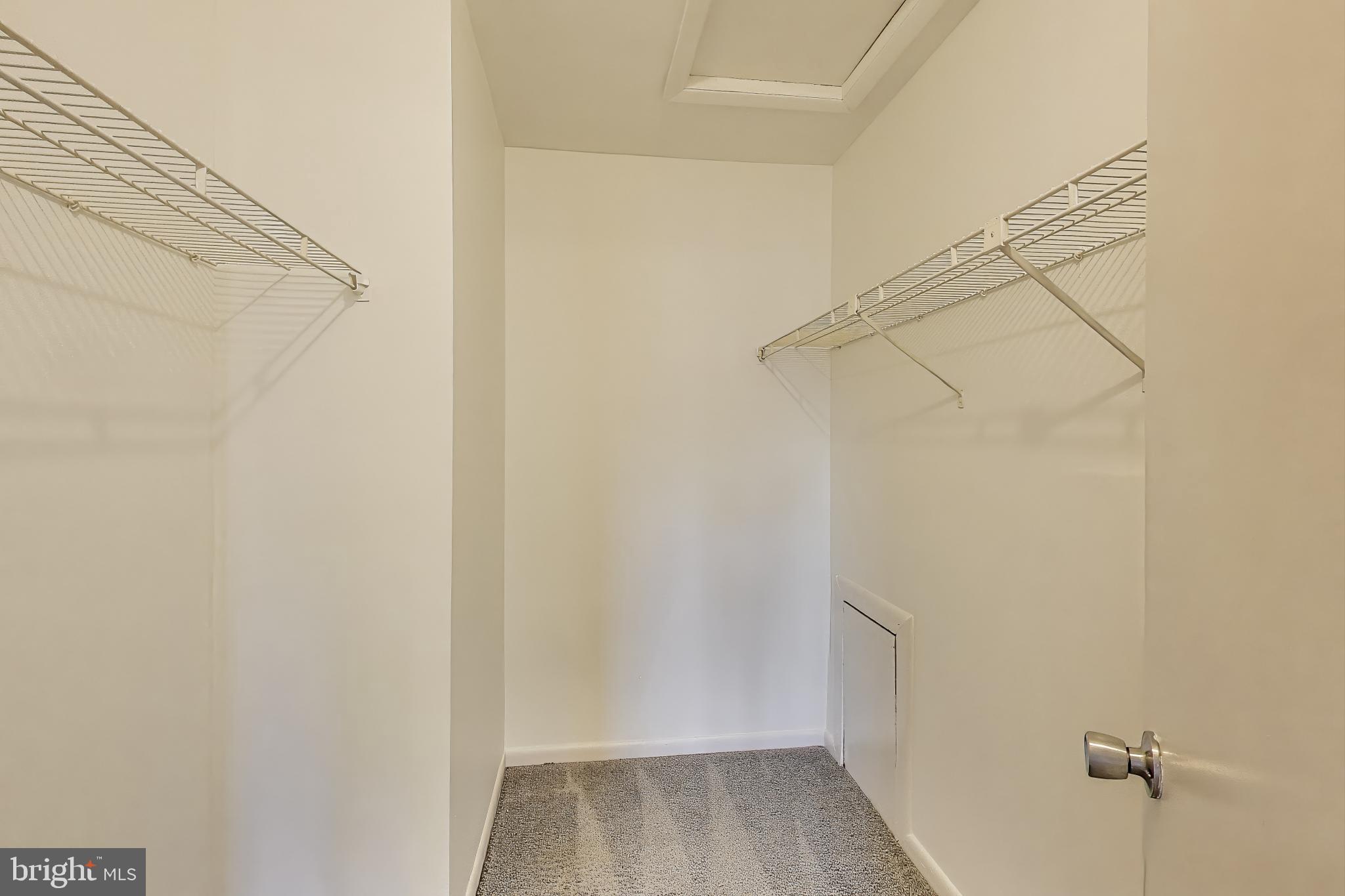 GREENFIELDS - Residential