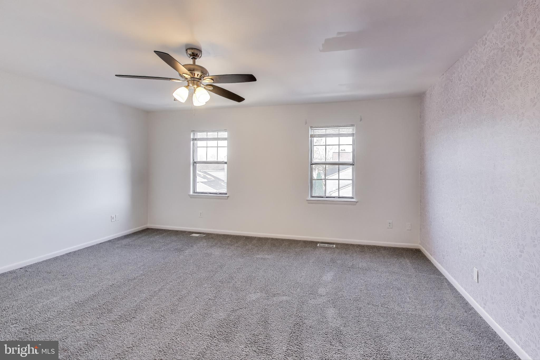 GREENFIELDS - Residential