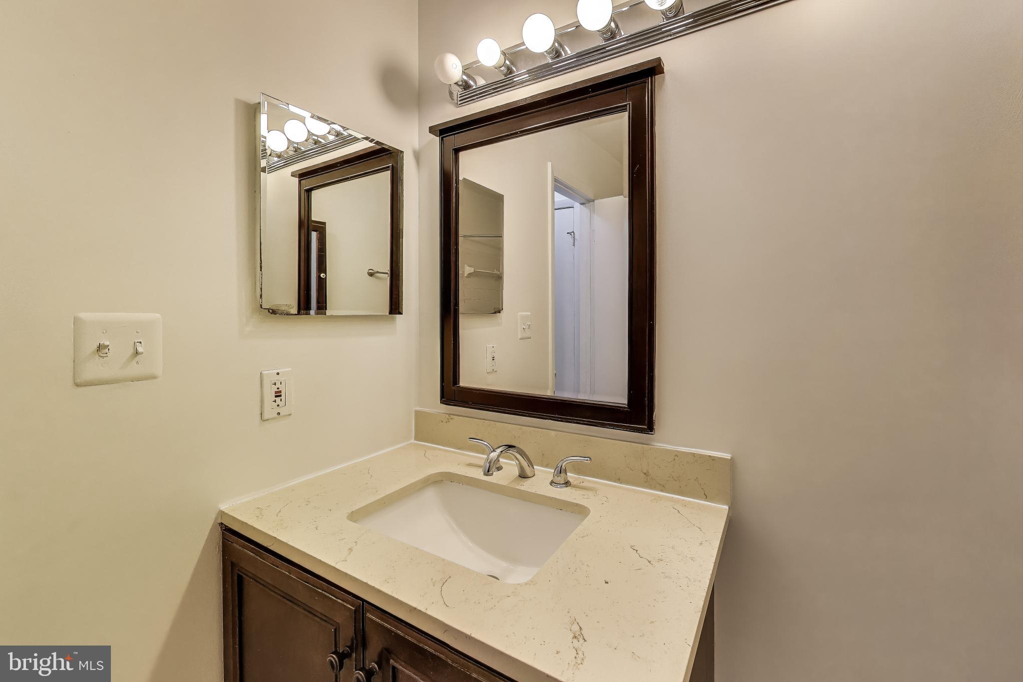 GREENFIELDS - Residential