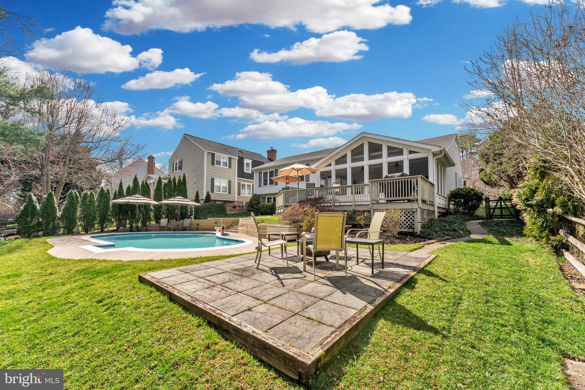 FAIRIDGE - Residential