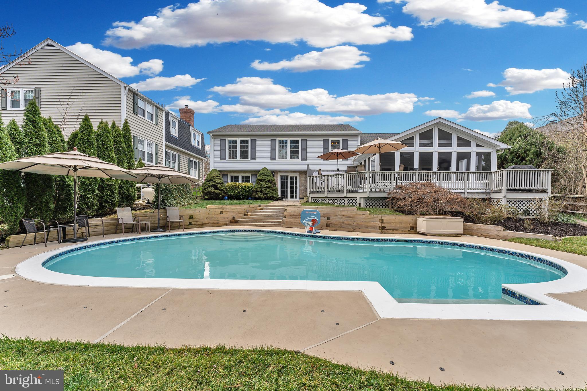 FAIRIDGE - Residential