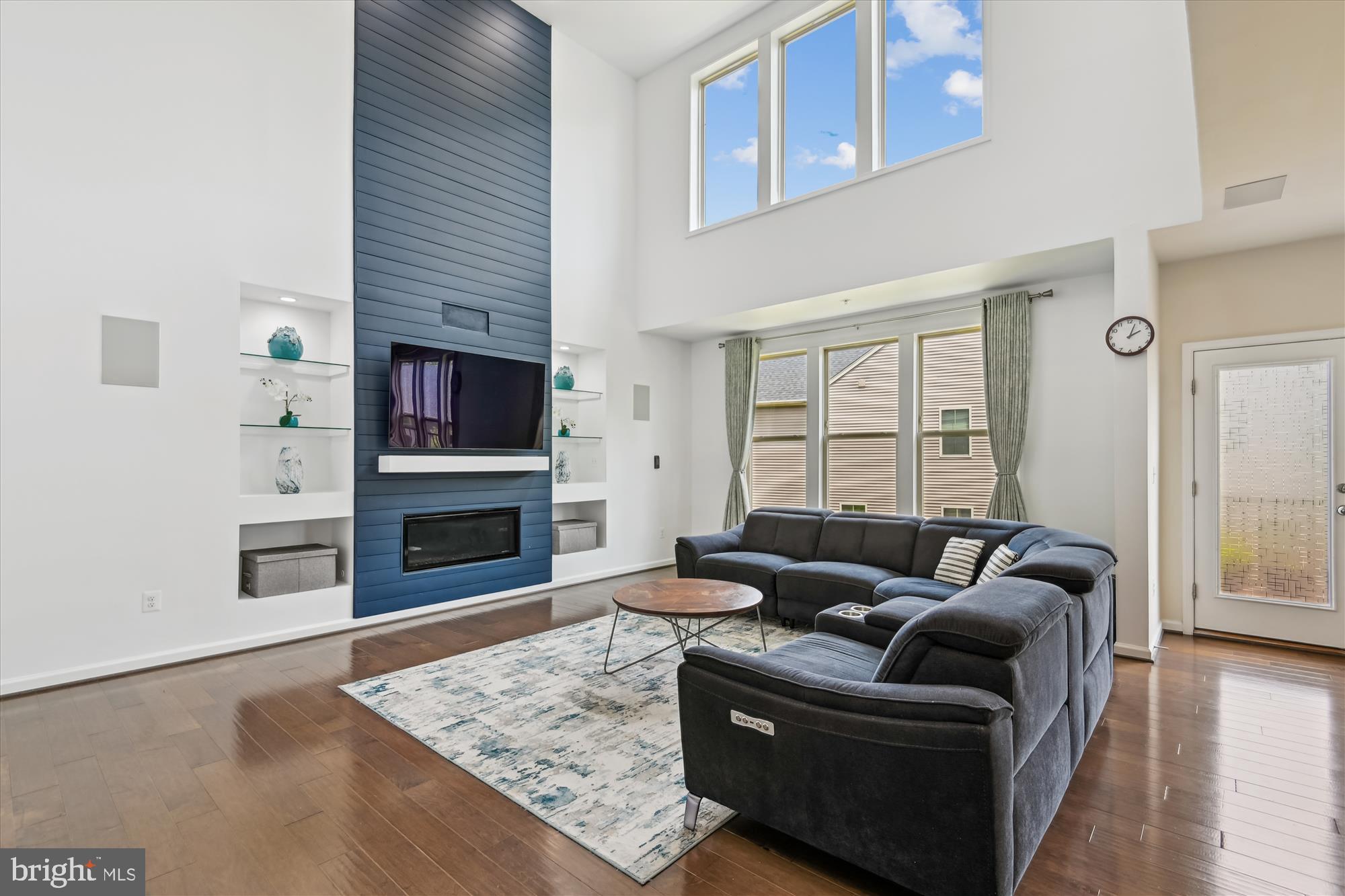 2514 VINEYARD SPRINGS WAY