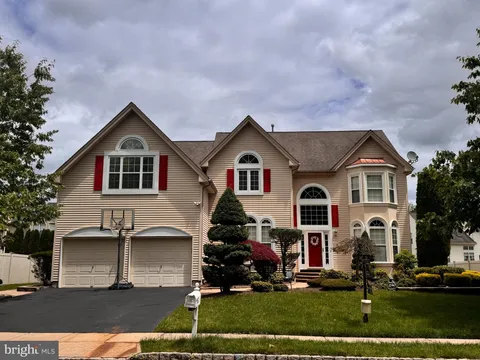 4 Bernadette Circle, Monmouth Junction, NJ MLS: NJMX2009386