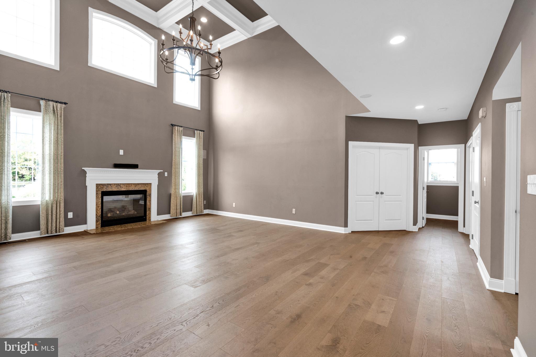 RIVERSIDE AT PROV - Residential