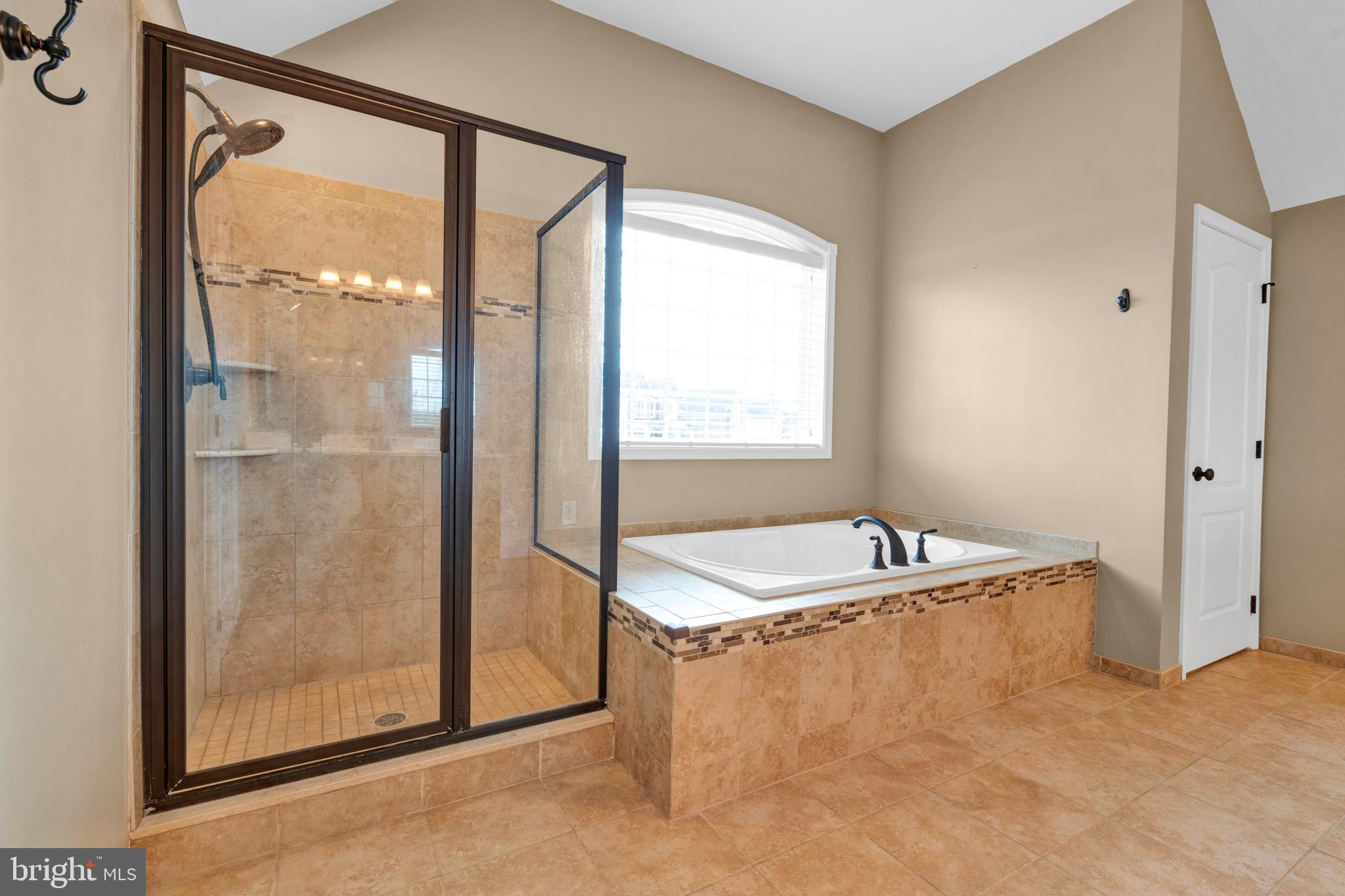 RIVERSIDE AT PROV - Residential