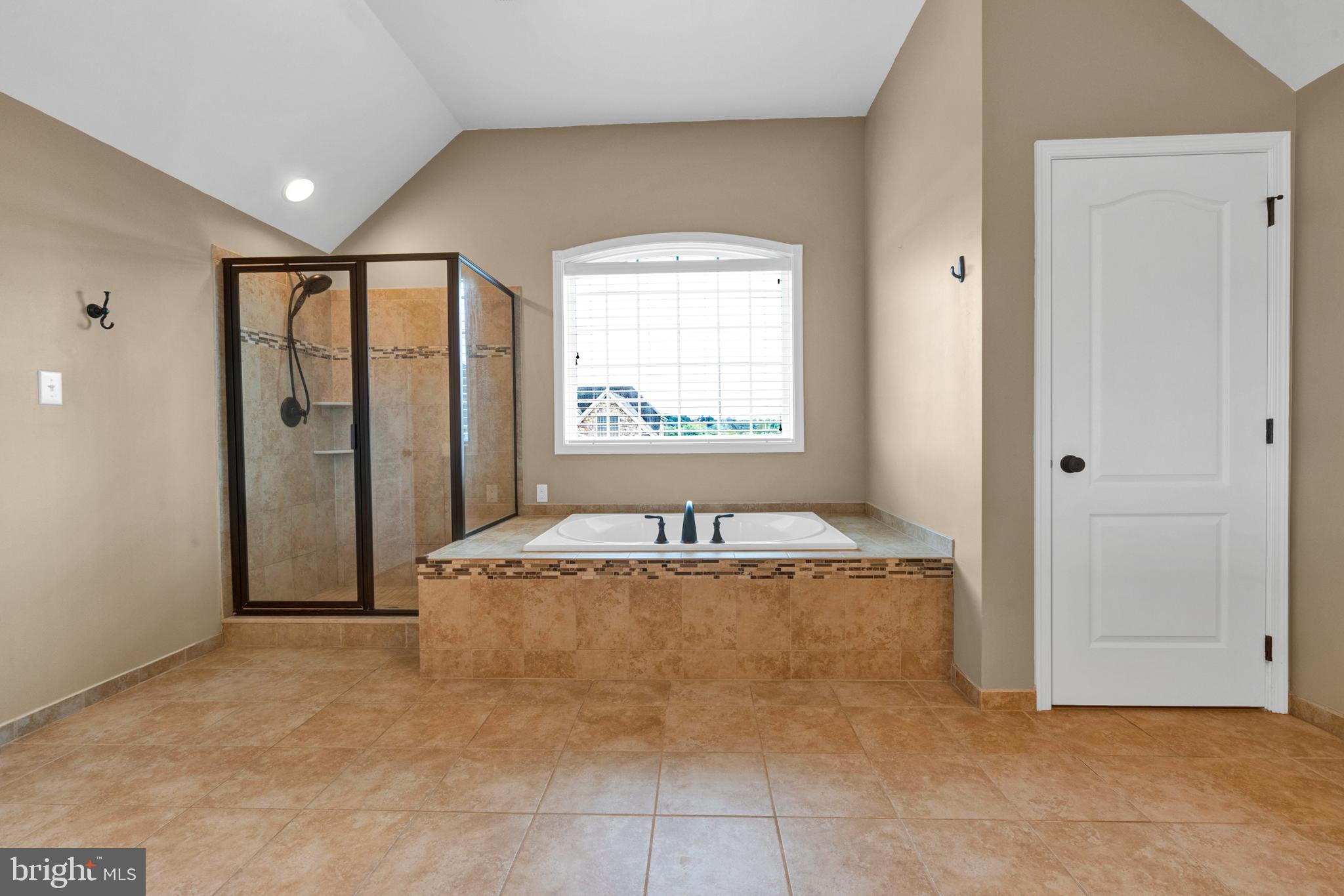 RIVERSIDE AT PROV - Residential