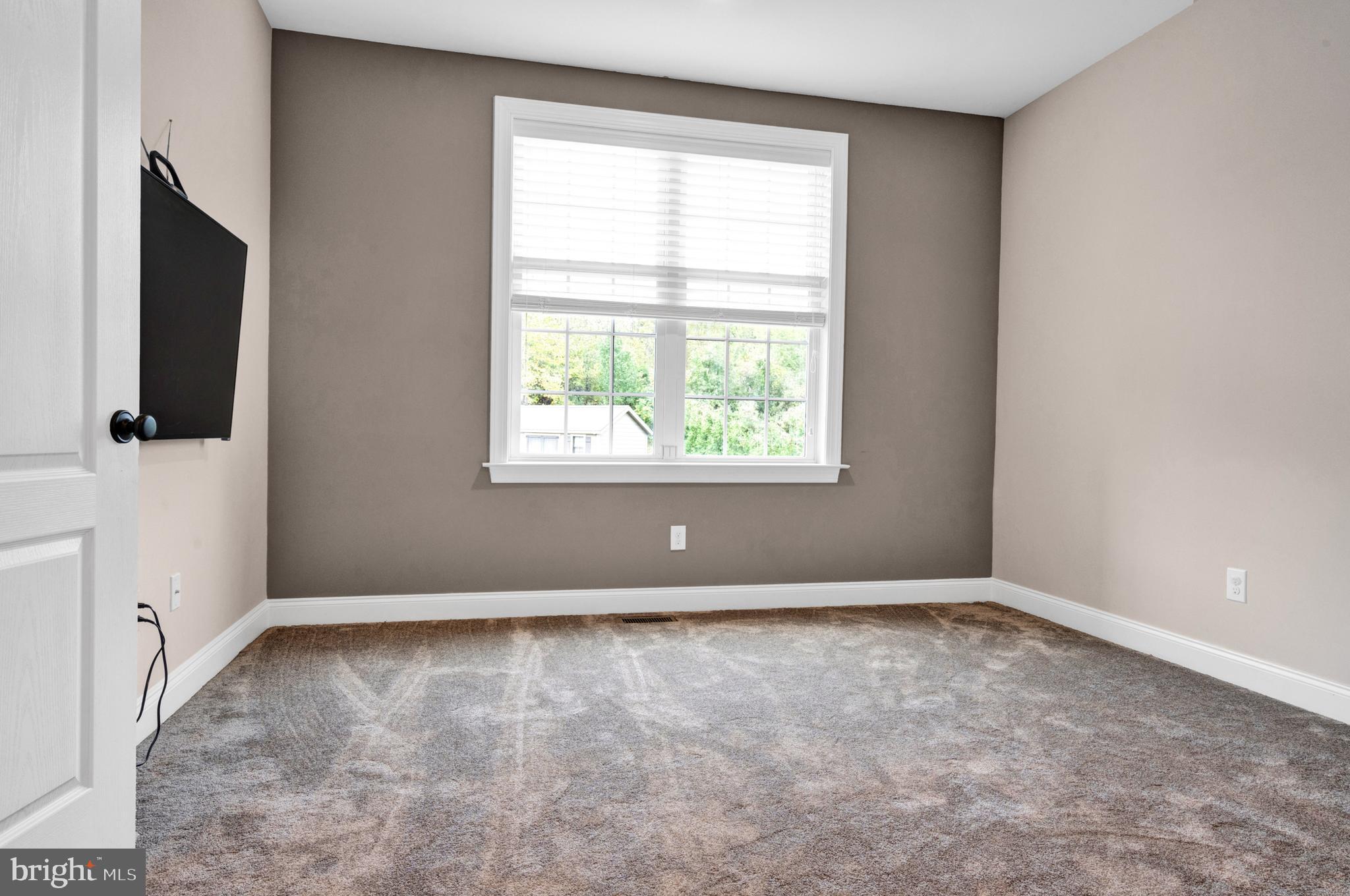 RIVERSIDE AT PROV - Residential