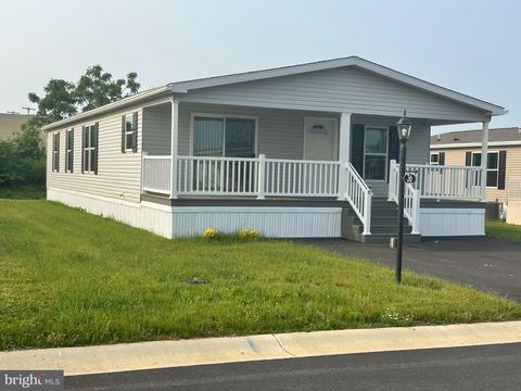 36 EVERGREEN ALLEY PALMYRA PA 17078