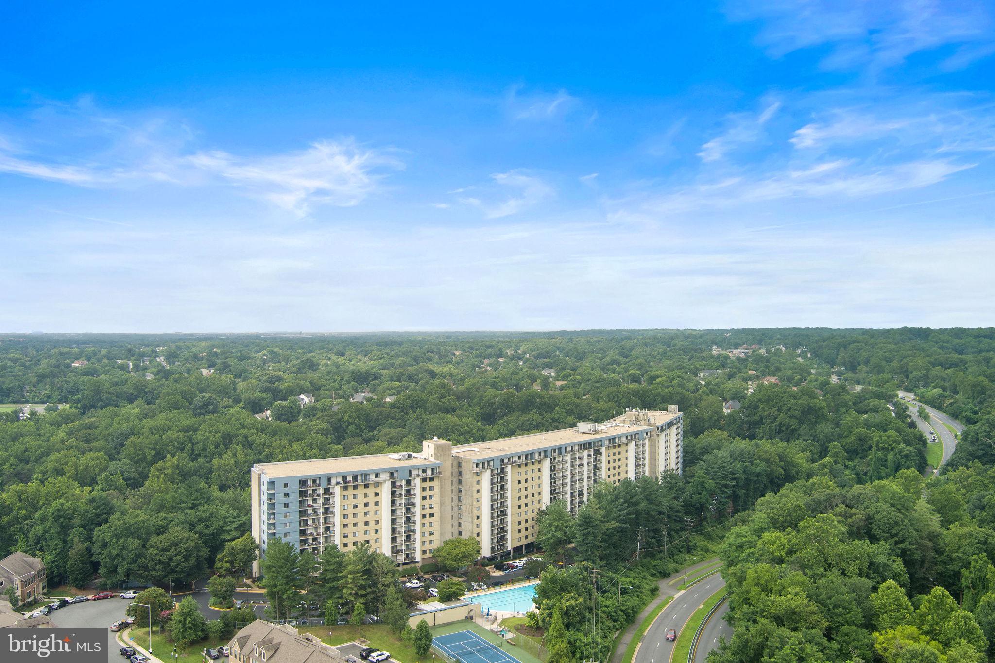 Discover an incredible opportunity to create your dream home in this expansive 2-bedroom, 2-bath condo boasting over 1,500 square feet of living space and breathtaking lake views in the heart of Falls Church, VA. This rarely available unit features two private balconies, a bright and open layout, and is ready for renovation—perfect for buyers seeking to customize every detail to their taste. Included is a dedicated garage parking space, offering added convenience and peace of mind.
The full-service community is rich with resort-style amenities, including an indoor and outdoor pool, sauna, fully equipped gym, party room, on-site hair salon, daycare, and much more—all designed to enhance your lifestyle without ever leaving home.
Situated in an exceptional location, this property is just minutes from Washington, D.C., and offers easy access to major commuter routes like Rt 7, I-395, I-495, Route 50, and the Metro, making it a commuter’s dream. Residents will also enjoy close proximity to an abundance of dining, shopping, and entertainment options, with everything from cozy cafes and international cuisine to retail centers and cultural venues just around the corner.
Whether you're a homeowner looking to transform a space with incredible potential or an investor seeking a high-value renovation project, this condo presents a unique chance to own in one of Northern Virginia’s most connected and amenity-rich communities.