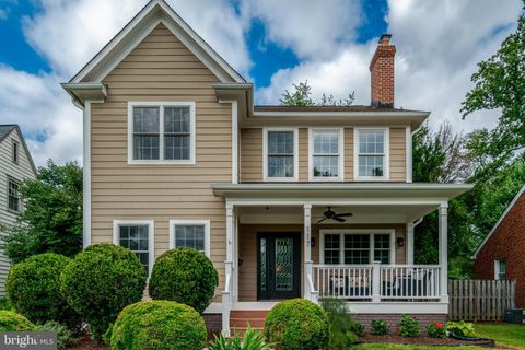 Homes For Sale - 117 W George Mason Road<br/> FALLS CHURCH, VA 22046