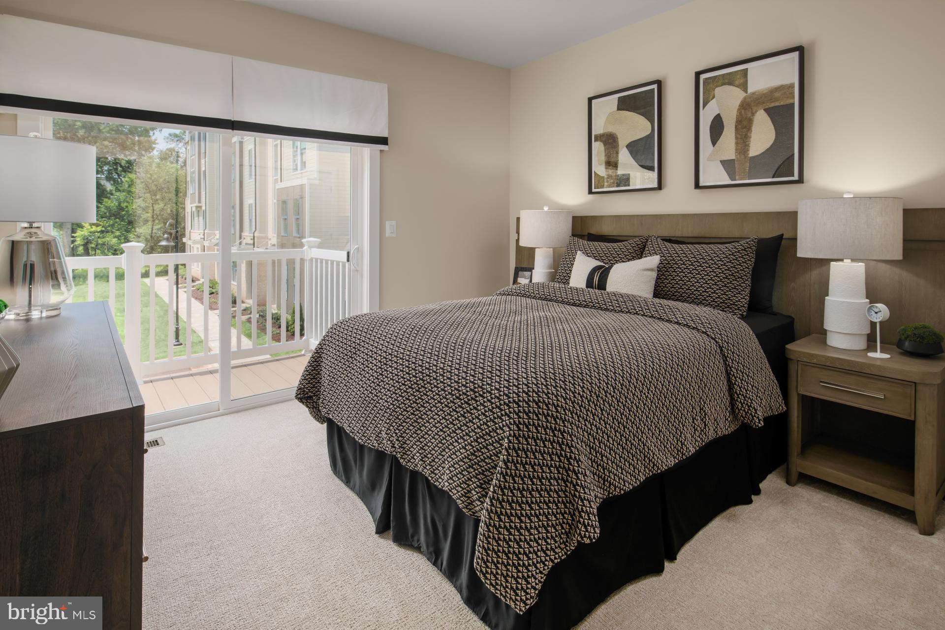 ONE LOUDOUN - Residential