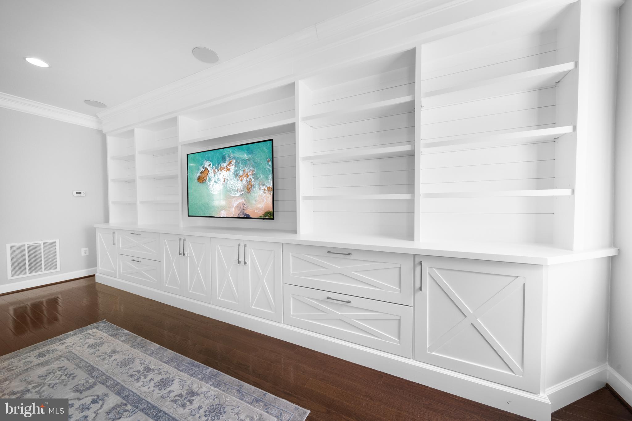 HISTORIC SELMA ESTATES - Residential