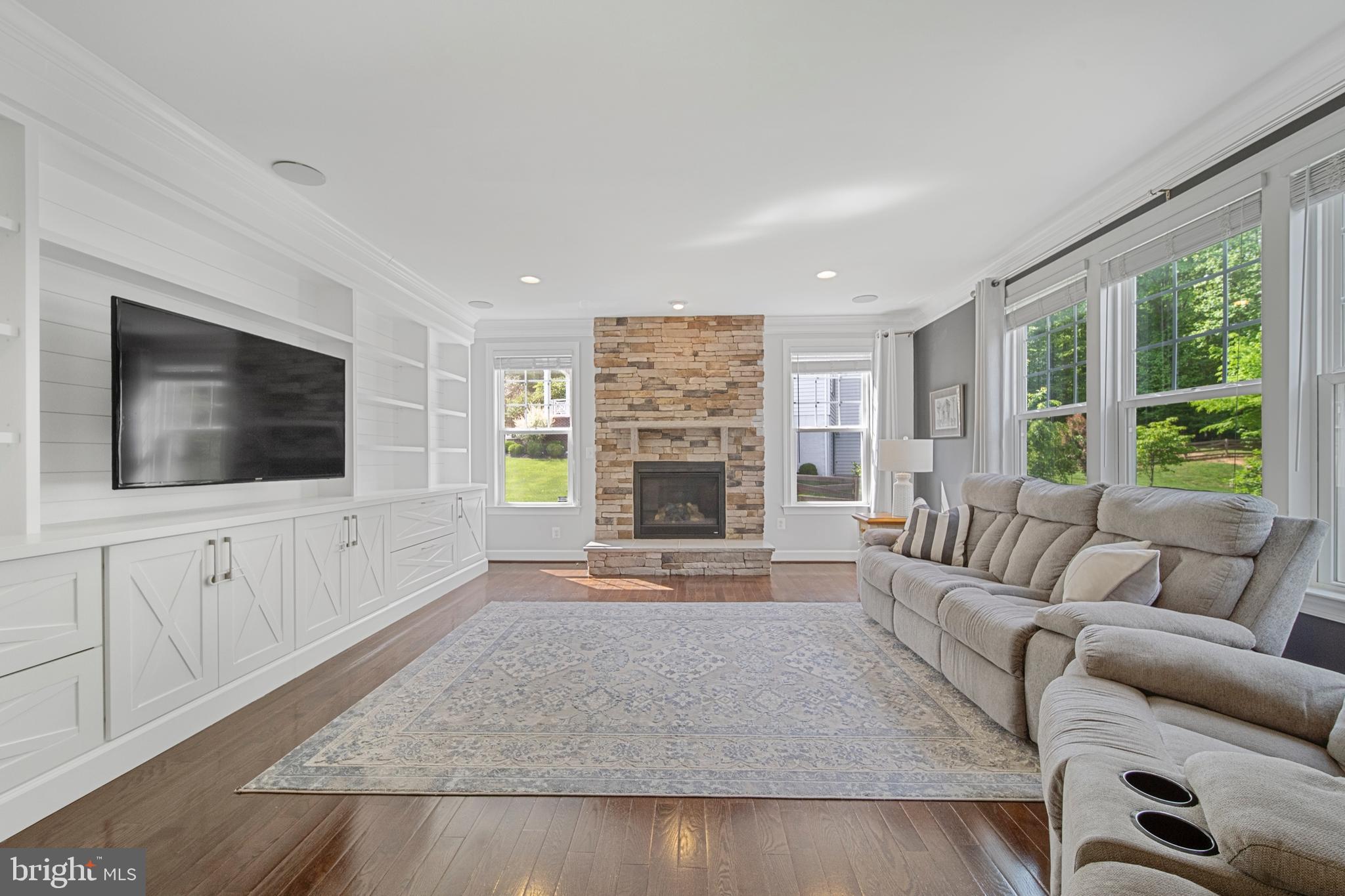 HISTORIC SELMA ESTATES - Residential