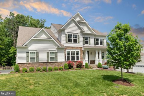 41684 WAKEHURST PLACE LEESBURG VA 20176