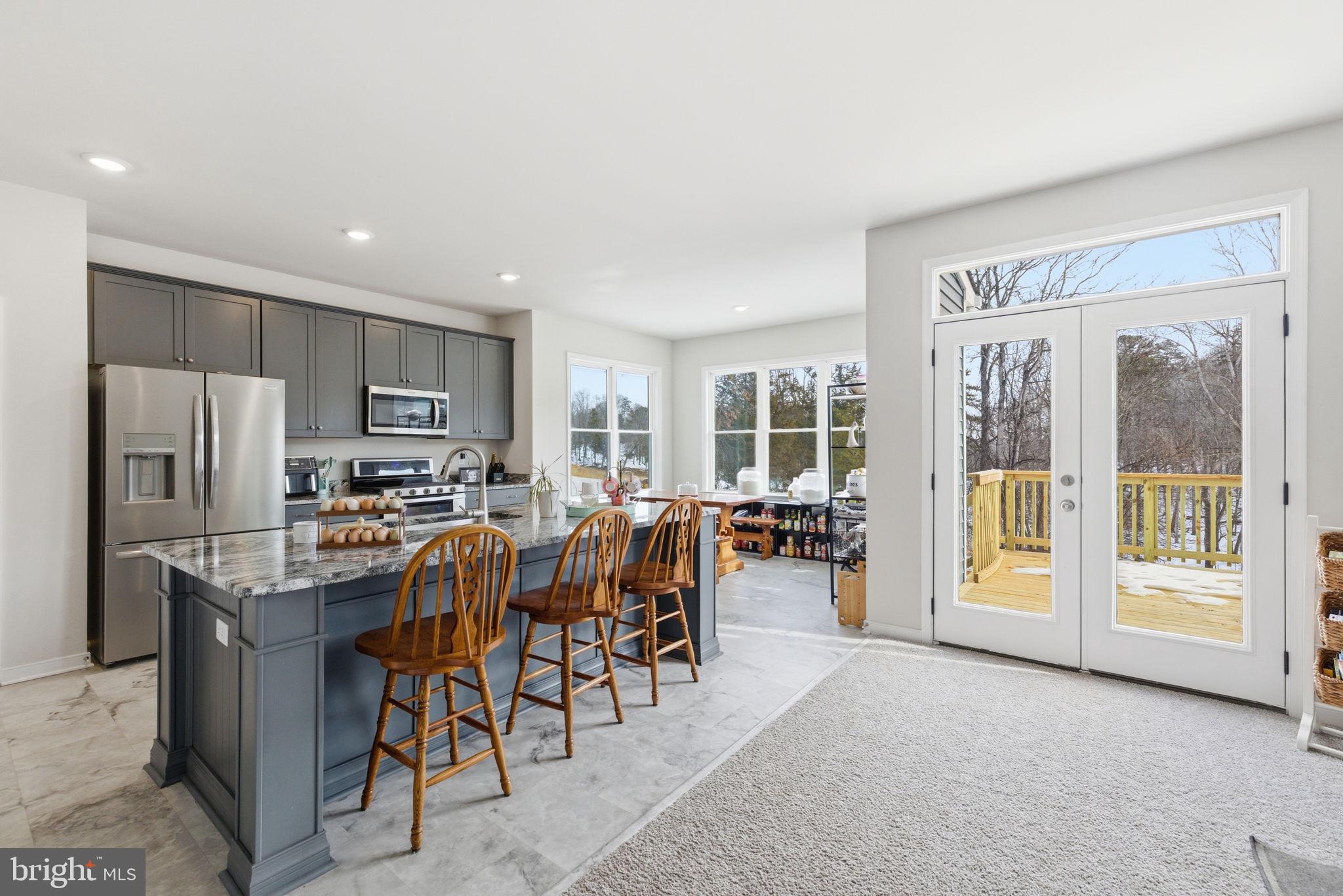 AMISSVILLE - Residential