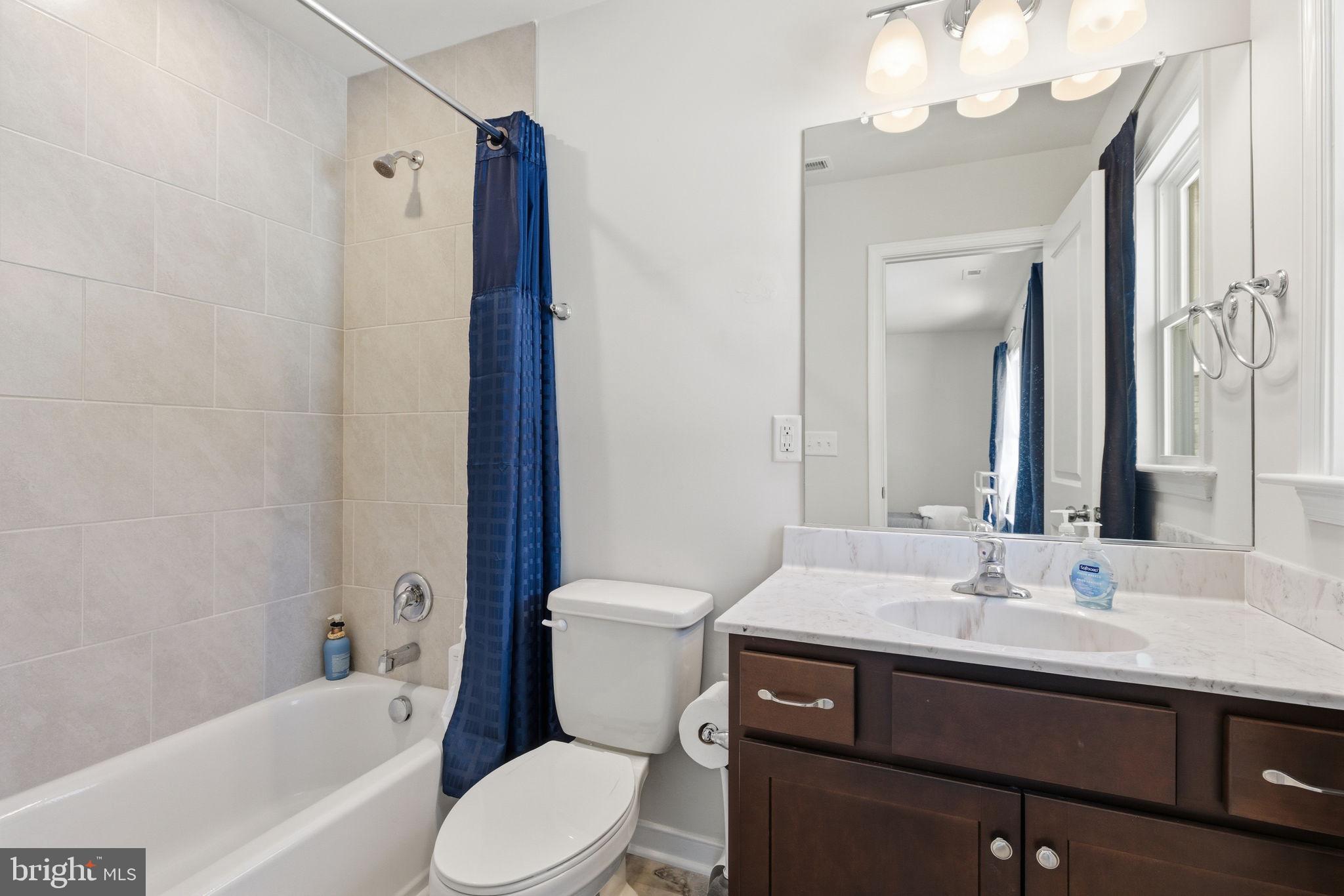 AMISSVILLE - Residential